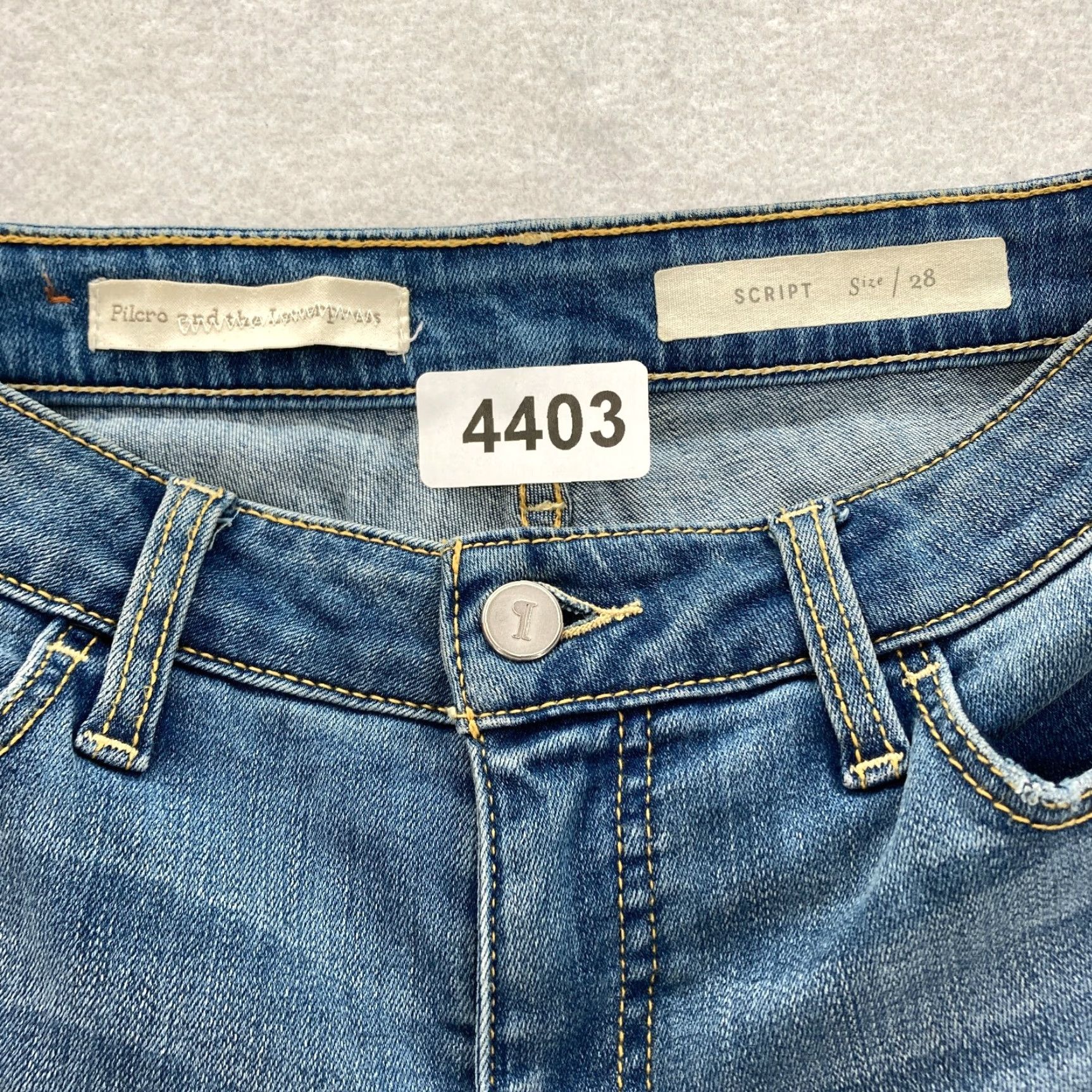Vintage Pilcro and the Letterpress Script Women's 28 Medium Distressed Blue Denim Jeans Size 28" / US 6 / IT 42 - 5 Thumbnail