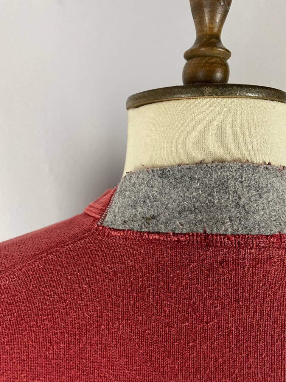 Stone Island Stone Island Sweatshirt Crewneck Sweater Red Vintage Size US L / EU 52-54 / 3 - 16 Thumbnail