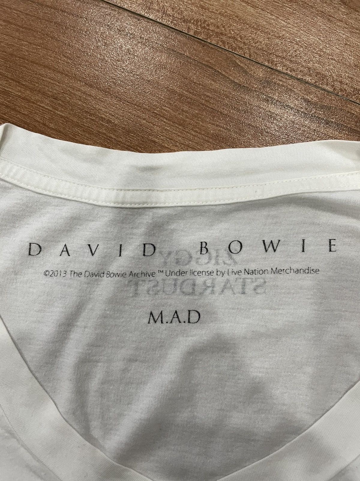 Band Tees 2013 The David Bowie Archive Tshirt Size US S / EU 44-46 / 1 - 5 Thumbnail