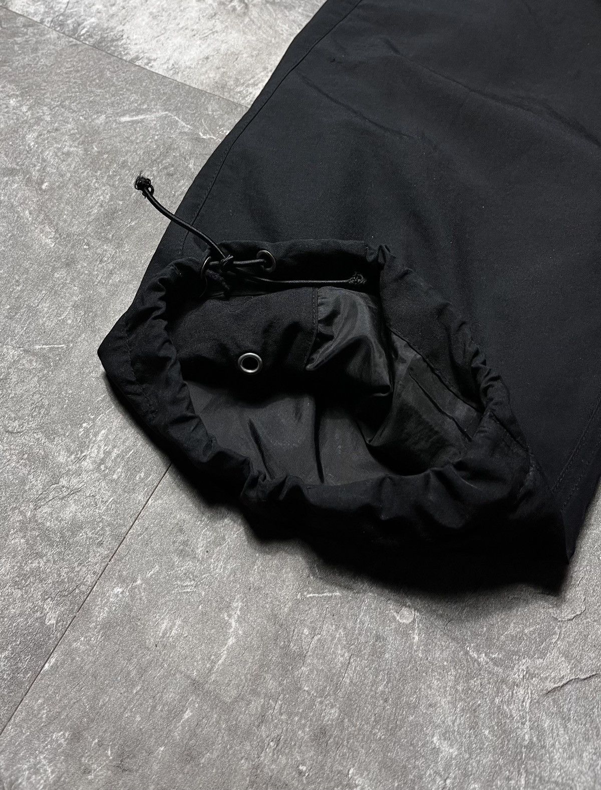 Nike Vintage Nike Track Pants Cargo Nylon Swoosh Baggy Size US 34 / EU 50 - 6 Thumbnail