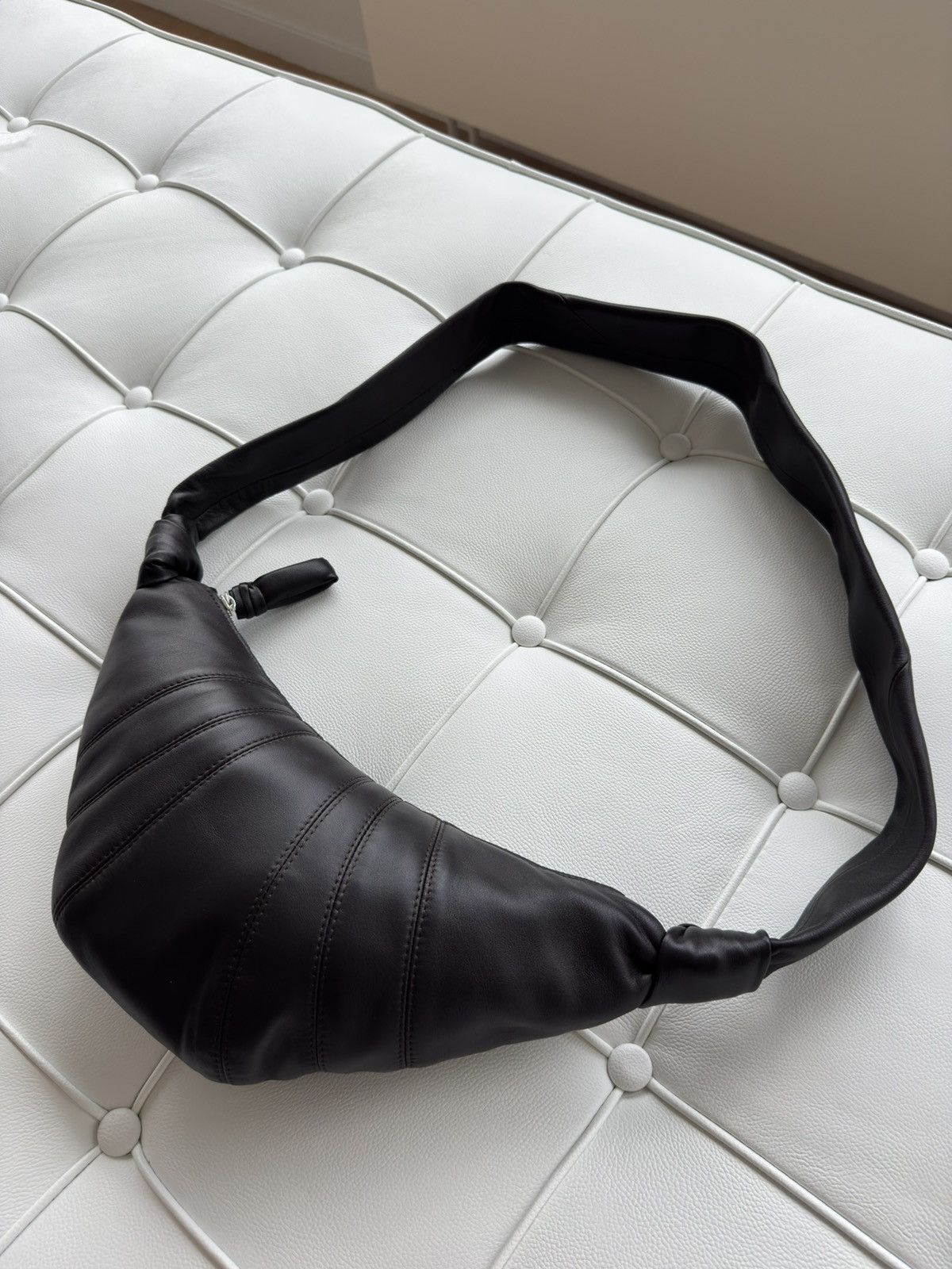 Lemaire Lemaire Small Croissant Bag Dark Chocolate Brown Leather Size ONE SIZE - 2 Thumbnail