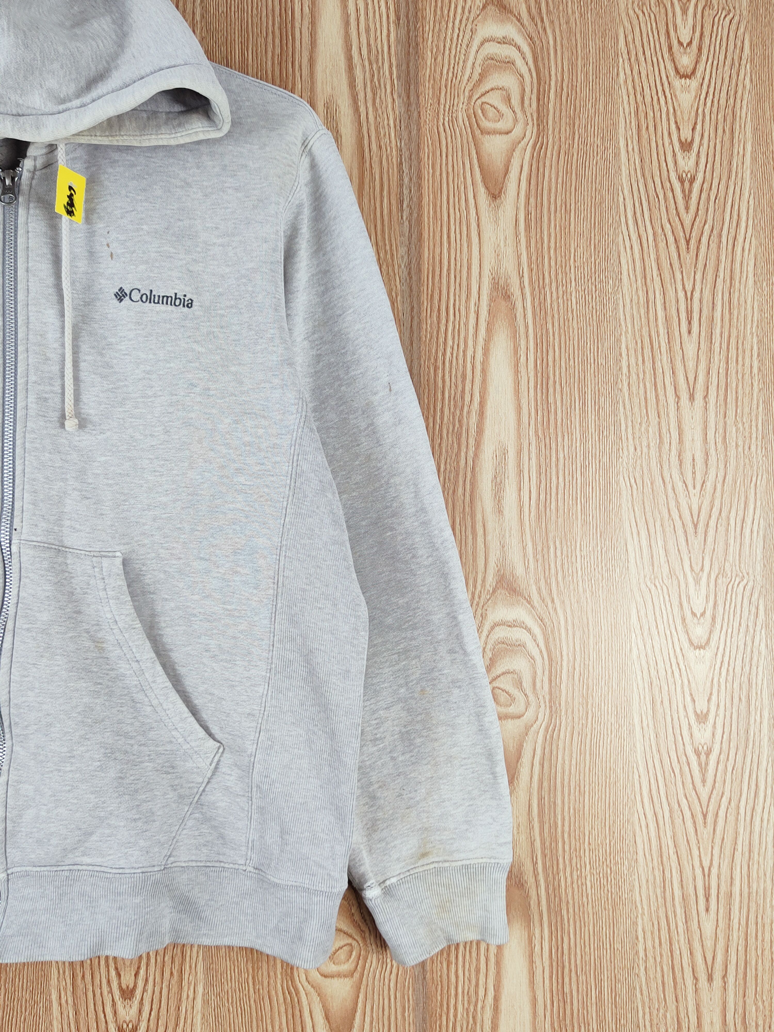 Columbia Columbia Gray Hoodie Sweatshirts #W055 Size US M / EU 48-50 / 2 - 7 Thumbnail
