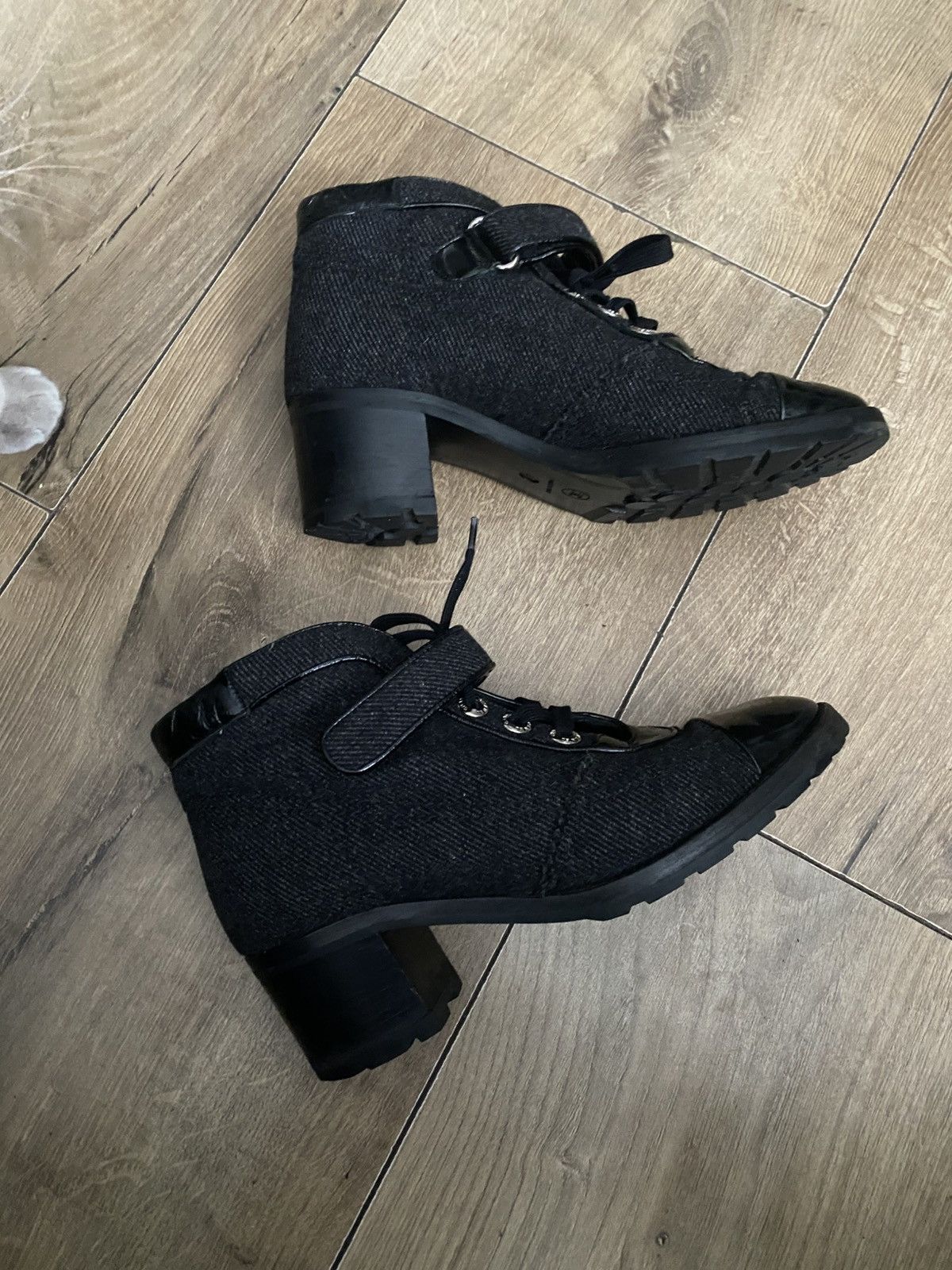 Chanel CHANEL 2008 EC Runway Wool Moto Boots (EC Runway / 2008 Size US 9 / IT 39 - 2 Thumbnail