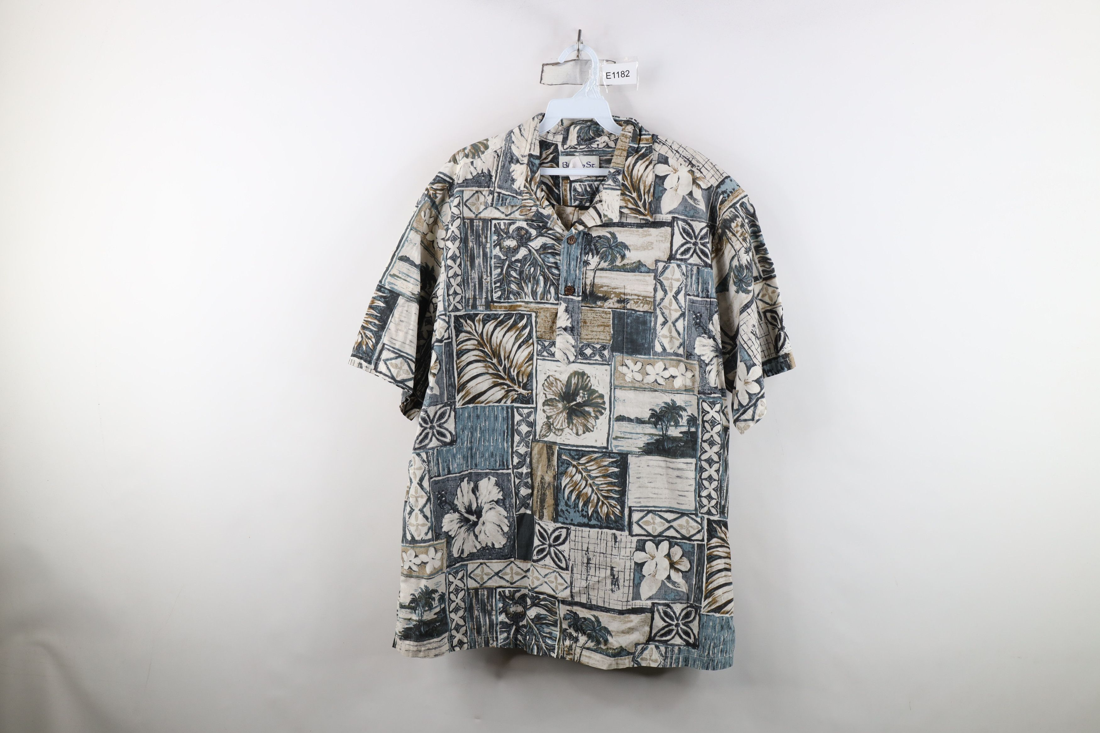 Vintage Vintage 90s Streetwear Tree Hawaiian Button Down Polo USA Size US XL / EU 56 / 4 - 1 Thumbnail