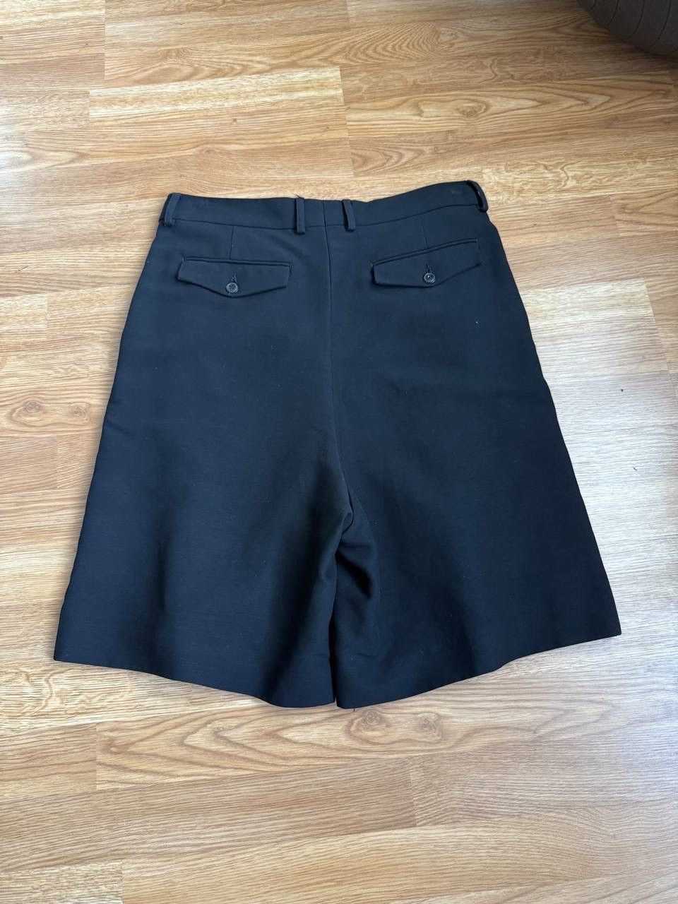 Alexandre Plokhov AMI Paris Pleated Tailored Bermuda Shorts - Black Size 42 Size US 26 / EU 42 - 10 Thumbnail