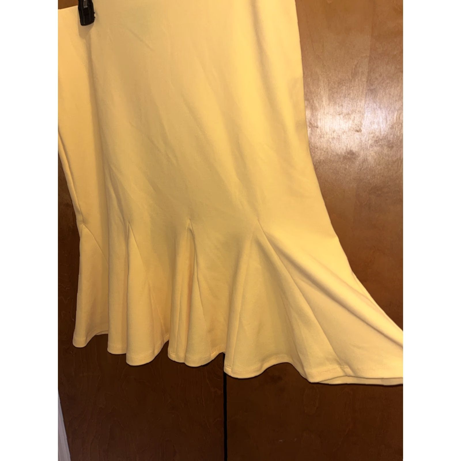 CO NYCC Skirt Women Large Yellow Ruffle Style NWT Womens Size 36" / US 14 / IT 50 - 2 Thumbnail