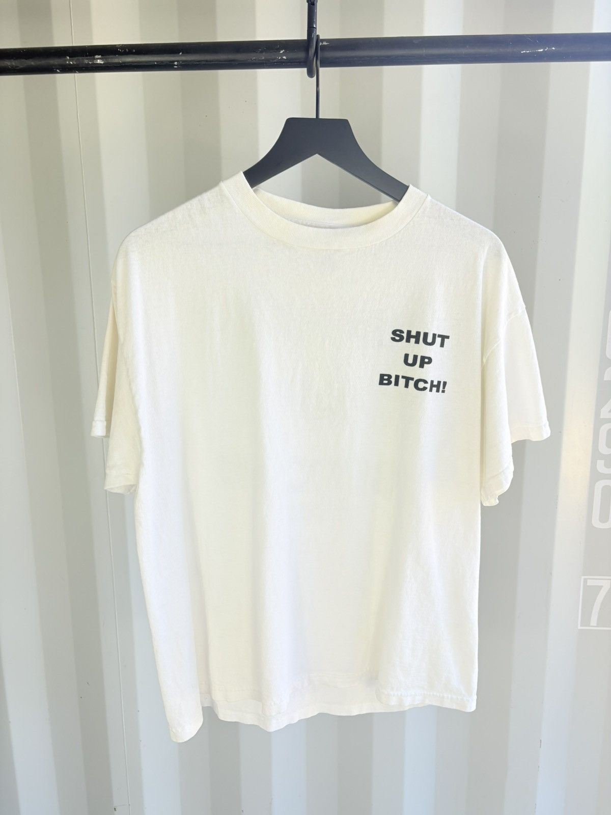 Vintage Vintage Shut Up Bitch Distressed Faded Shirt Grunge Band Size US L / EU 52-54 / 3 - 2 Thumbnail