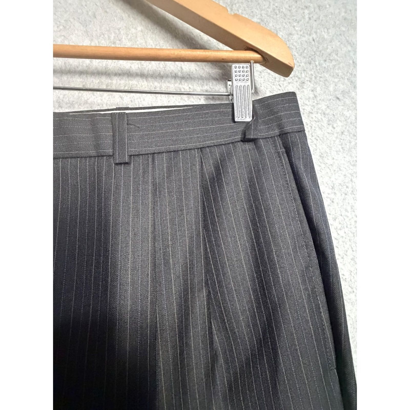 Ralph Lauren Lauren Ralph Lauren Suit Gray Wool 2 Piece Jacket Pants Formal Mens 40S 36x30 Size 40R - 3 Thumbnail