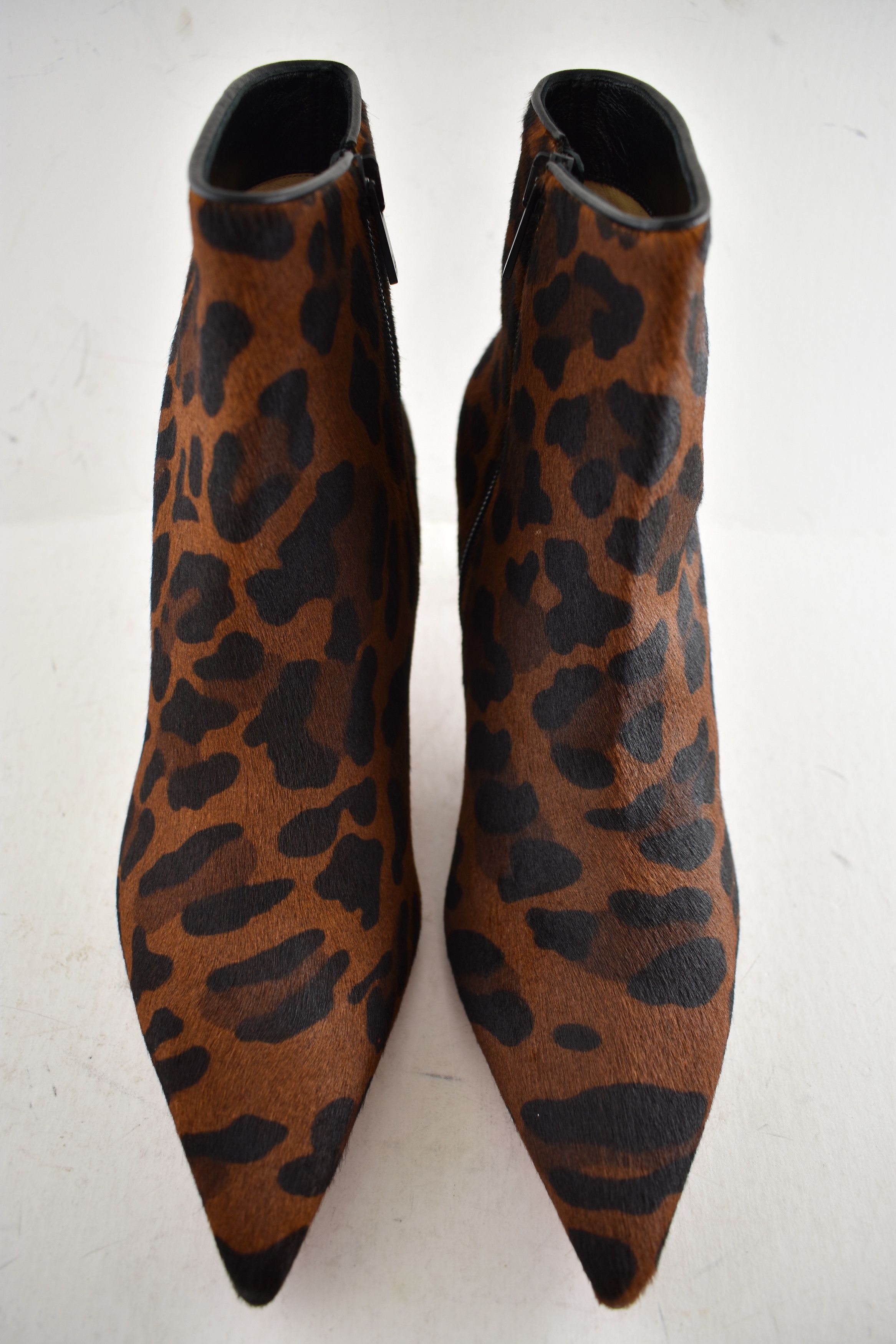 Christian Louboutin So Kate Booty 55 Black Leopard Pony Short Ankle Bootie 40.5 Size US 10.5 / IT 40.5 - 5 Thumbnail