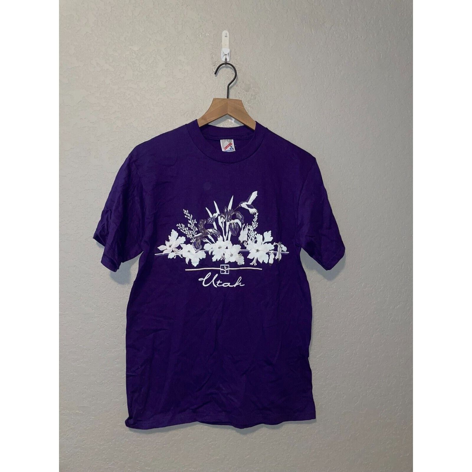 Jerzees Vintage Utah Shirt Wildflowers Flower Purple Tee USA 90s M Size US M / EU 48-50 / 2 - 1 Thumbnail