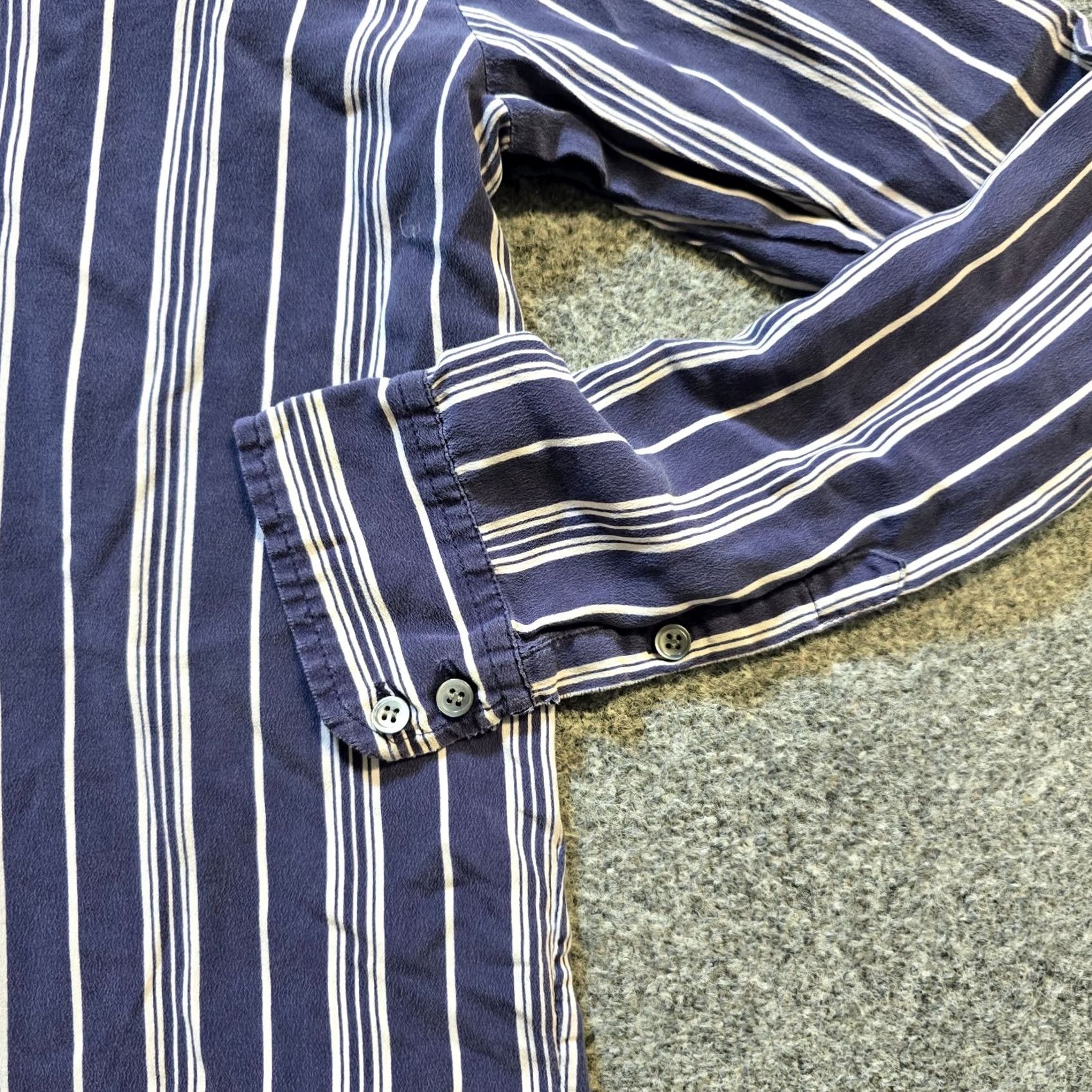 Madewell Madewell Top Womens Size S Blue White Stripe Silk Tunic Blouse V-Neck Pullover Long Sleeve Size S / US 4 / IT 40 - 3 Thumbnail