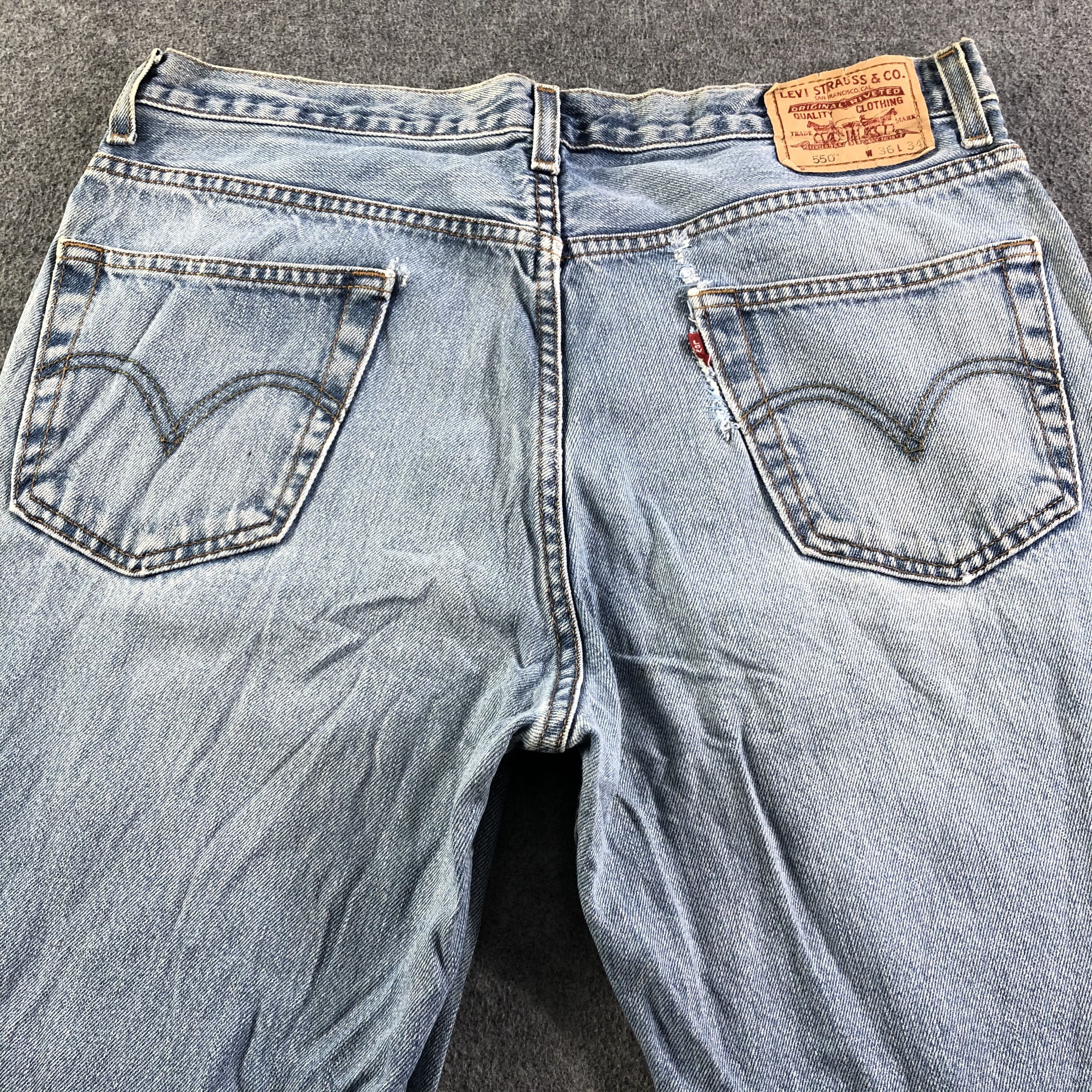 Levi's Vintage Light Wash Levis 550 Jeans-J3261 Size US 37 - 4 Thumbnail