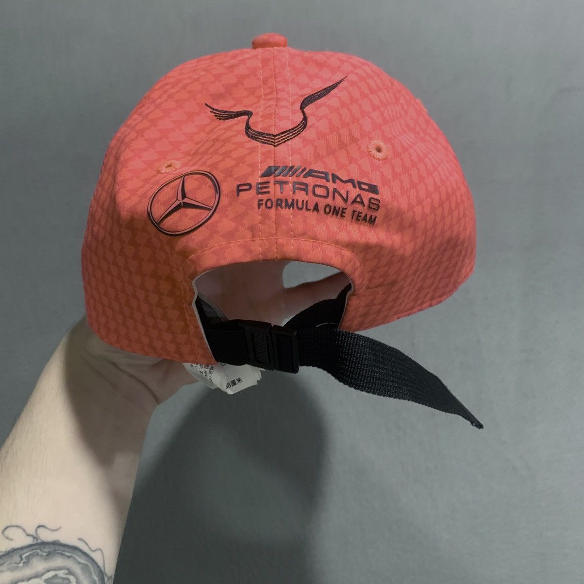 Mercedes-Benz Mercedes F1 Mens Cap Lewis Hamilton Pink Houndstooth Hat OS Size ONE SIZE - 4 Thumbnail