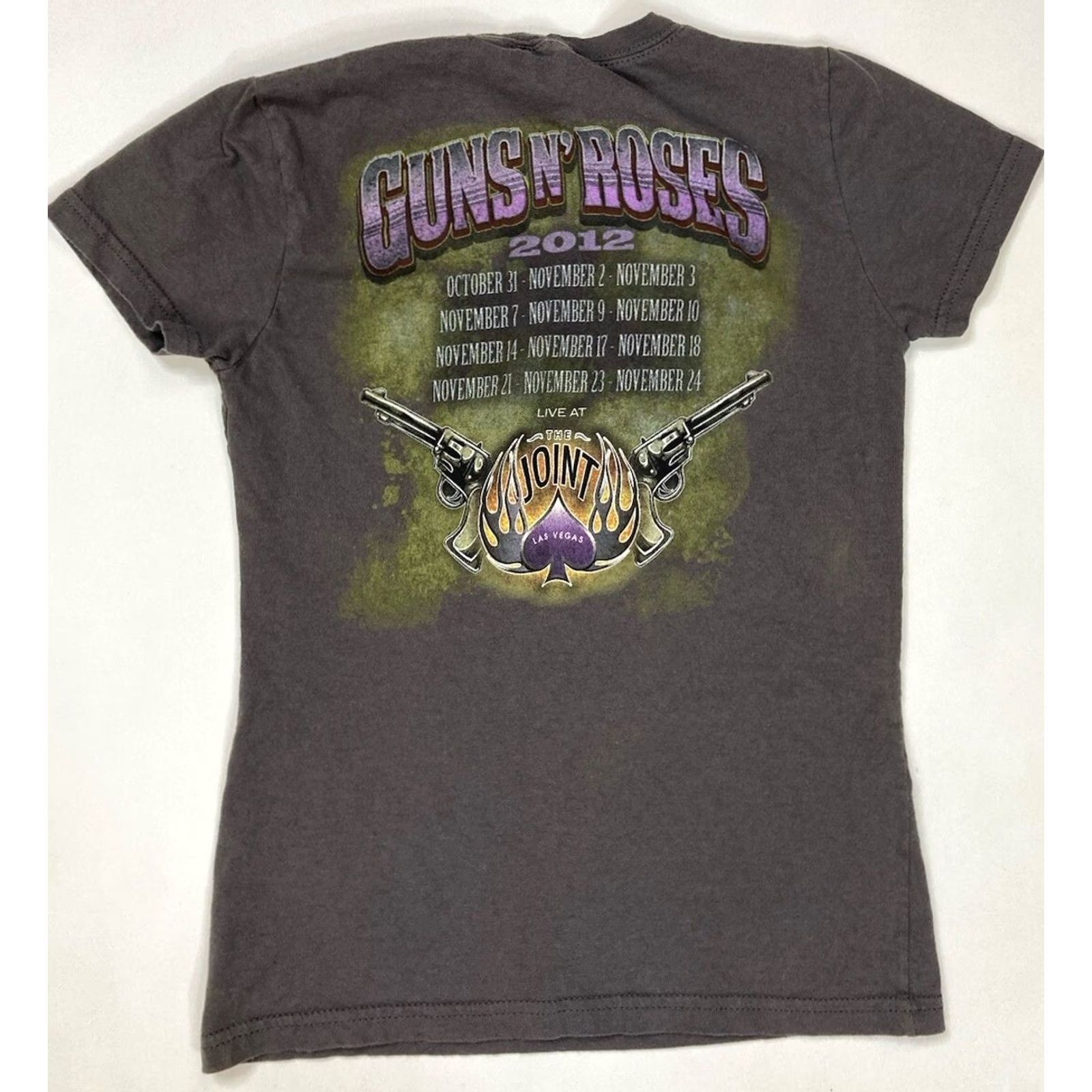 Vintage Guns N Roses T-Shirt Women Small Short Sleeve Music Crew Neck Bay Island Gray, Solid, Cotton, All Seasons, Regular Fit Size S / US 4 / IT 40 - 3 Thumbnail
