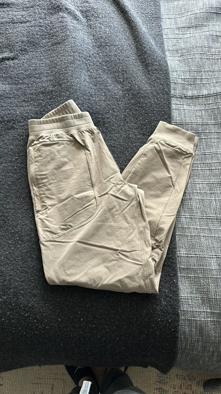 Lululemon ALO YOGA CO-OP PANT