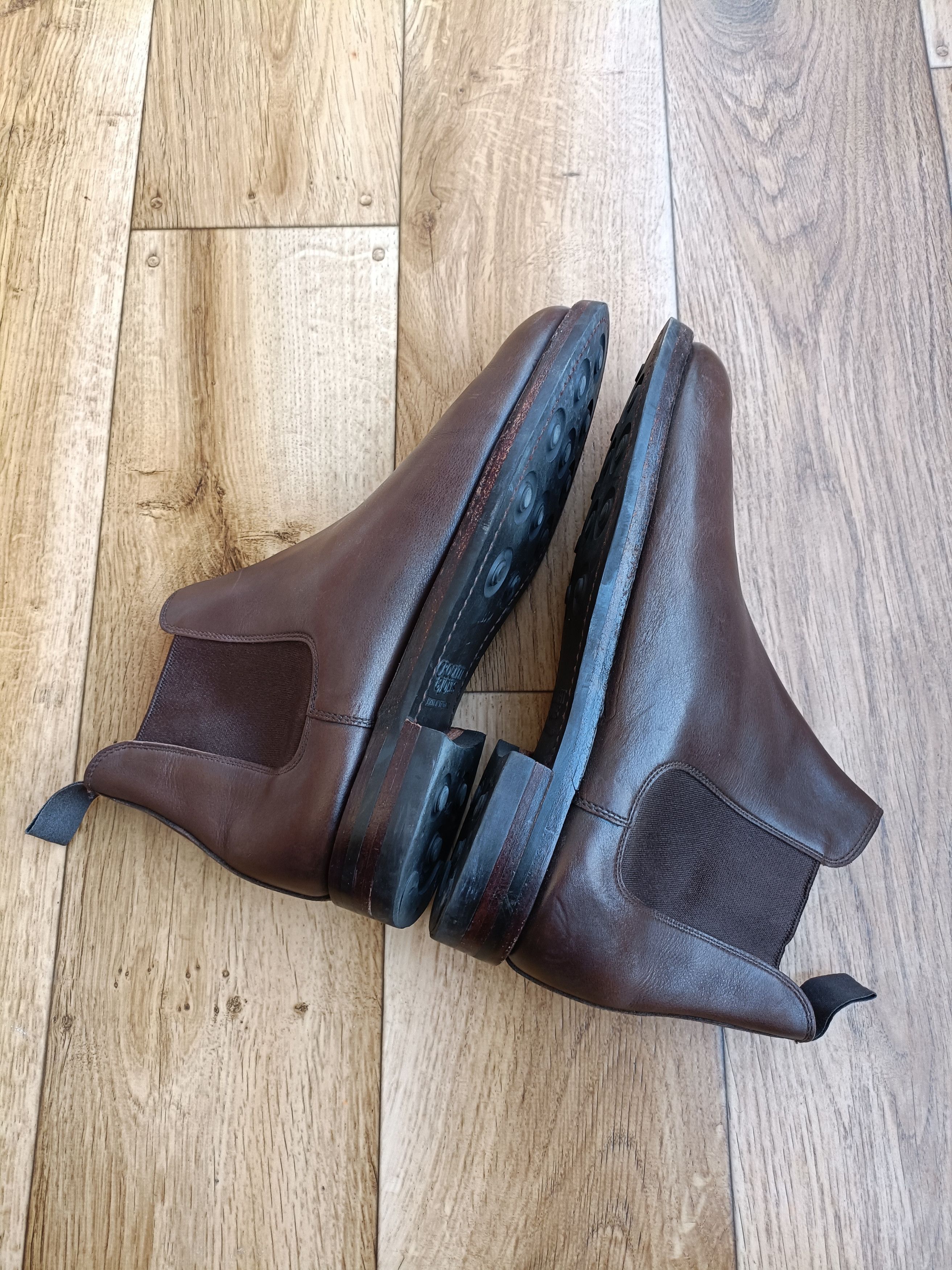 Crockett & Jones Crockett and Jones Leather Chelsea 5 Boots Size US 6.5 / EU 39-40 - 6 Thumbnail