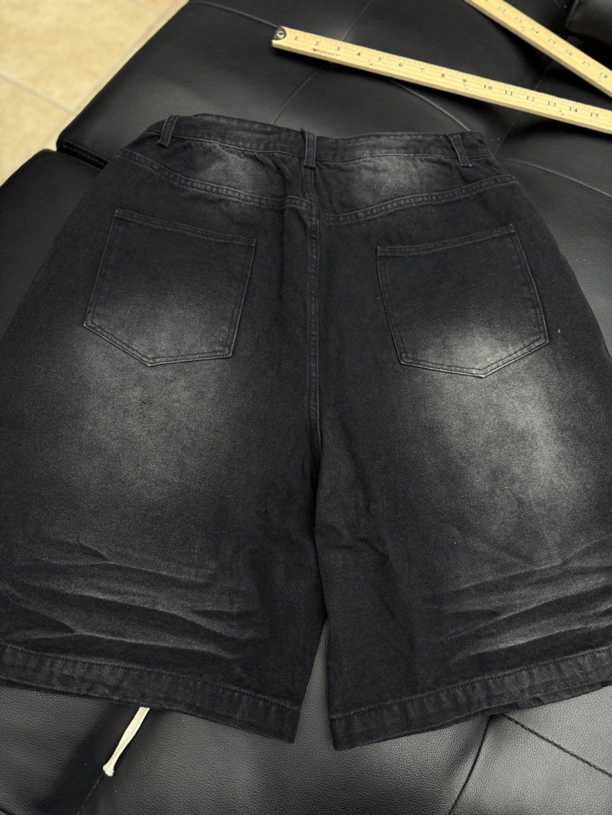 Vale Valley Black Denim Patchwork Shorts Size 30 (Brand New) Size US 30 / EU 46 - 11 Thumbnail