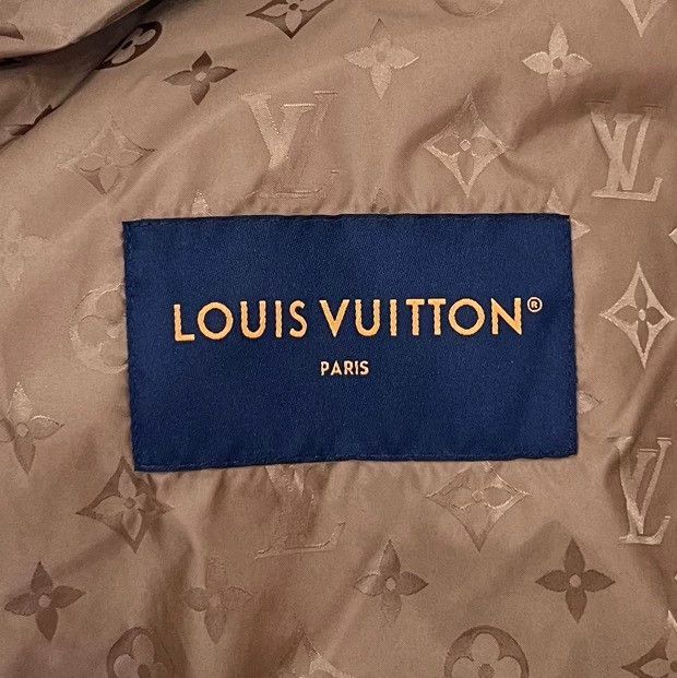 Louis Vuitton Louis Vuitton Teddy plush lined full print jacket Size US XL / EU 56 / 4 - 8 Thumbnail