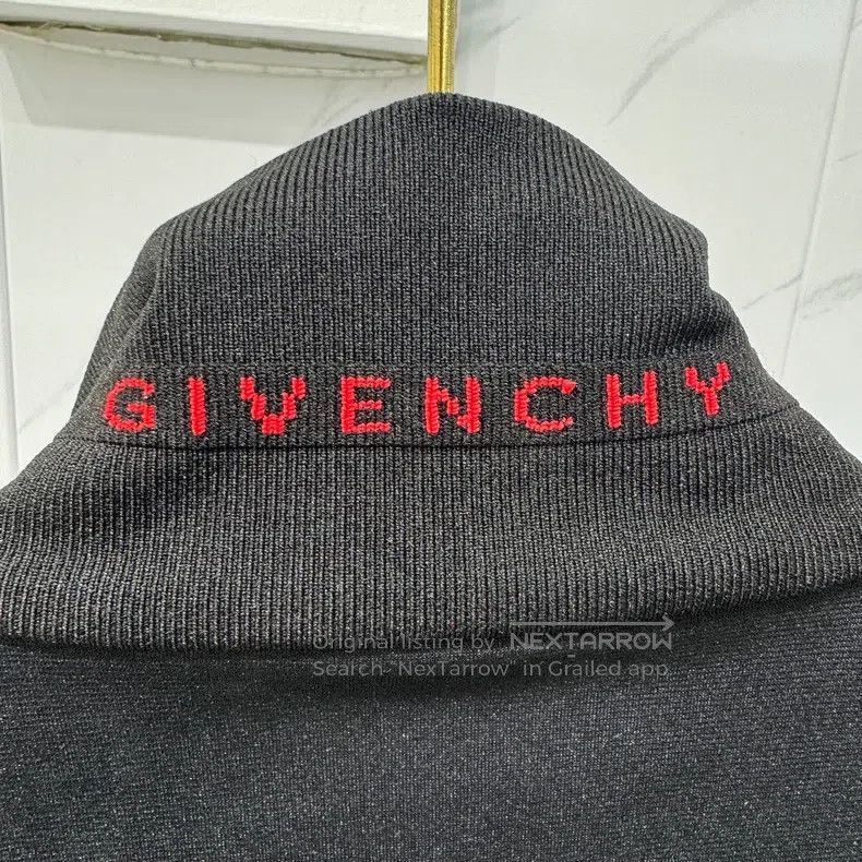 Givenchy Givenchy Four-panel black and red embroidered logo zipper Size US L / EU 52-54 / 3 - 6 Thumbnail