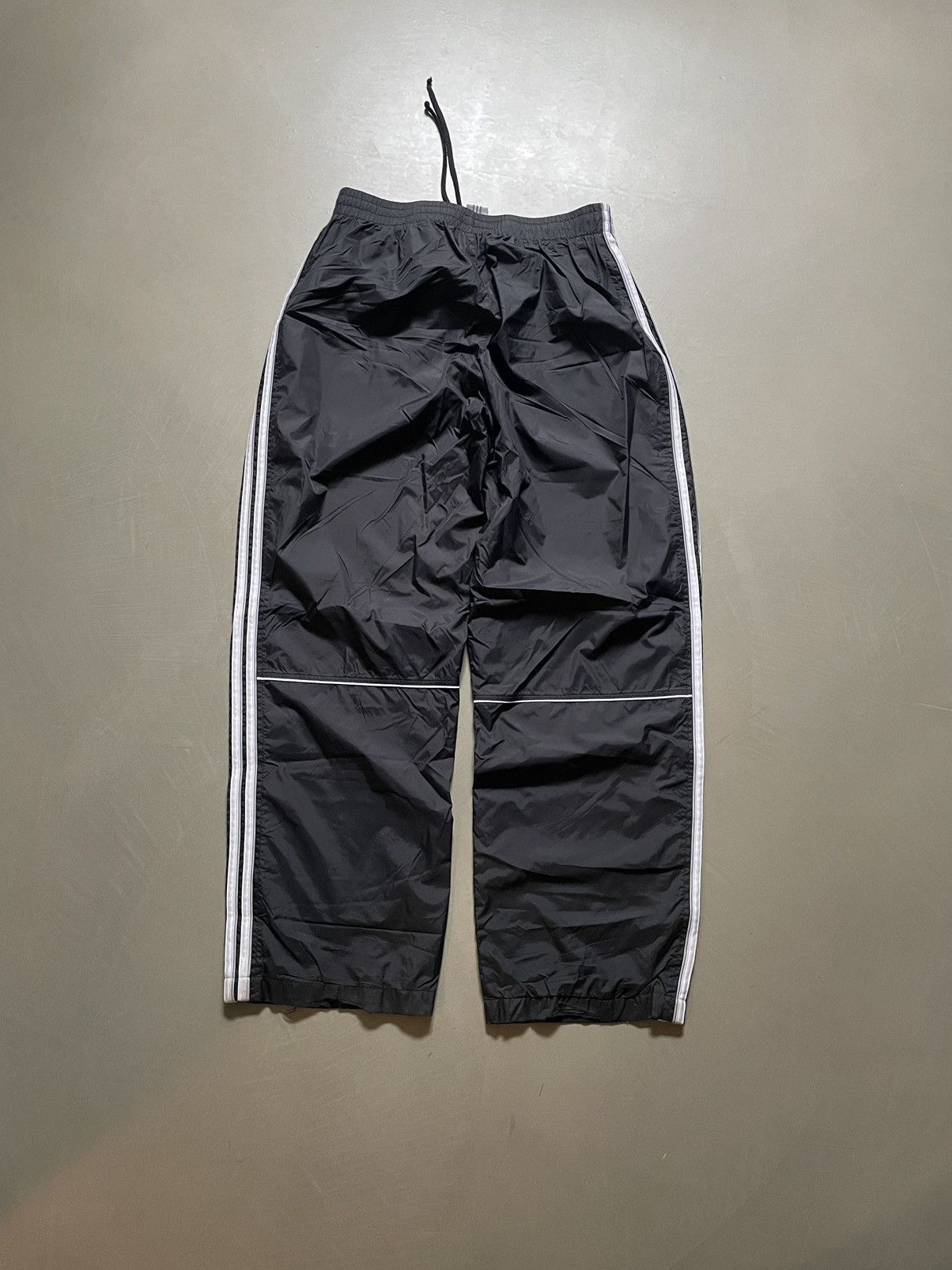 Adidas Vintage adidas track pants Size US 34 / EU 50 - 2 Thumbnail