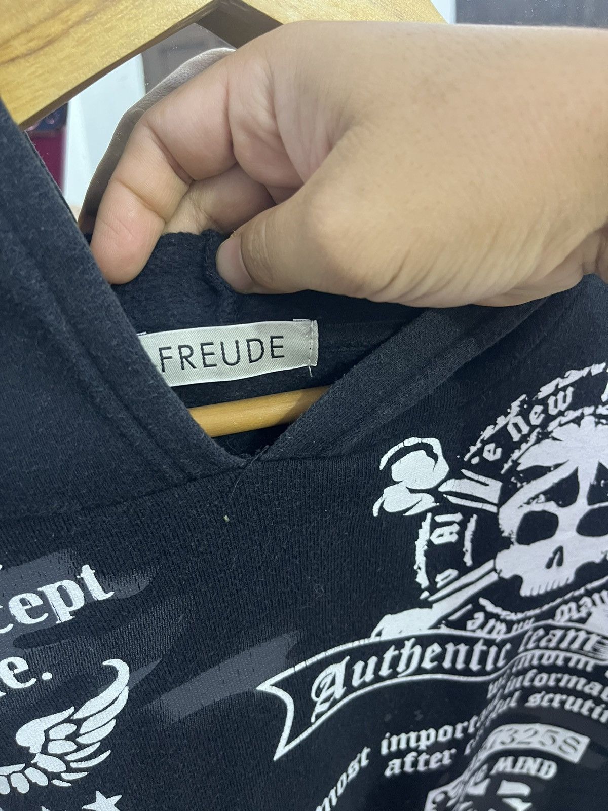Japanese Brand Freude Skull Graphic Hoodie Black Boxy Fit Japan Size US S / EU 44-46 / 1 - 7 Thumbnail
