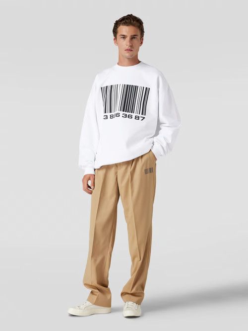 Vetements o1y0924 Sweatshirt in White/Black Size US XS / EU 42 / 0 - 2 Thumbnail