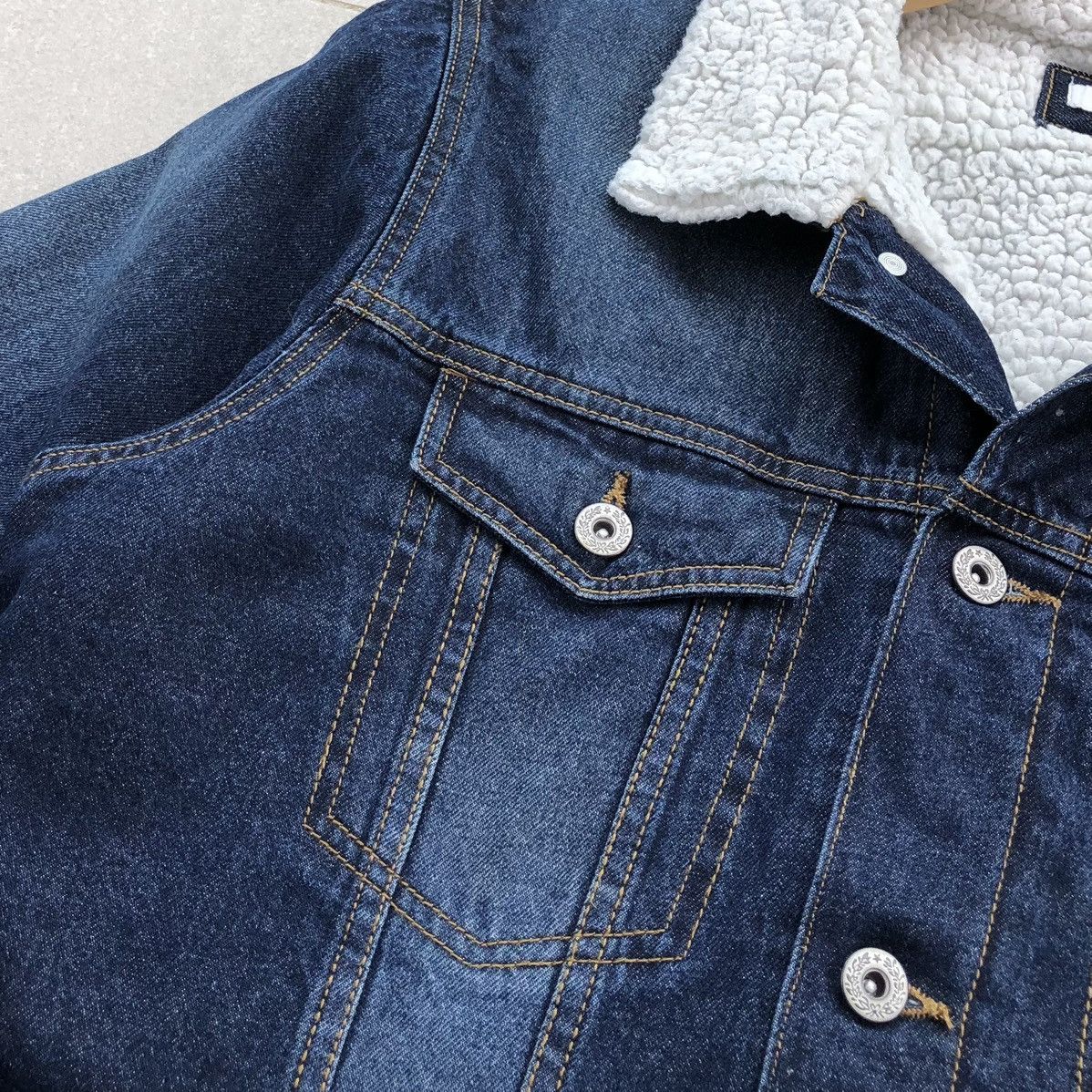 Japanese Brand Nylous Denim Sherpa Trucker Jacket Size US L / EU 52-54 / 3 - 5 Thumbnail