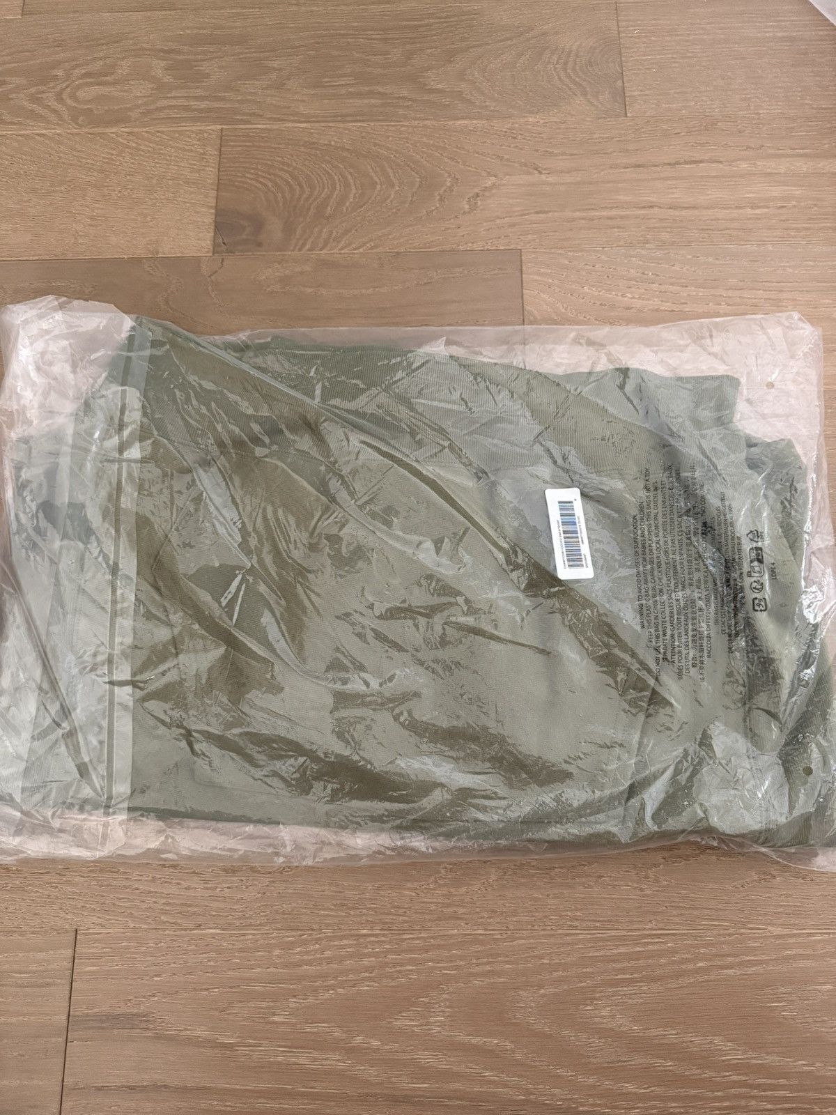 Champion × Supreme Supreme Champion Hooded Sweatshirt Hoodie SS25 Olive Size M Size US M / EU 48-50 / 2 - 2 Thumbnail