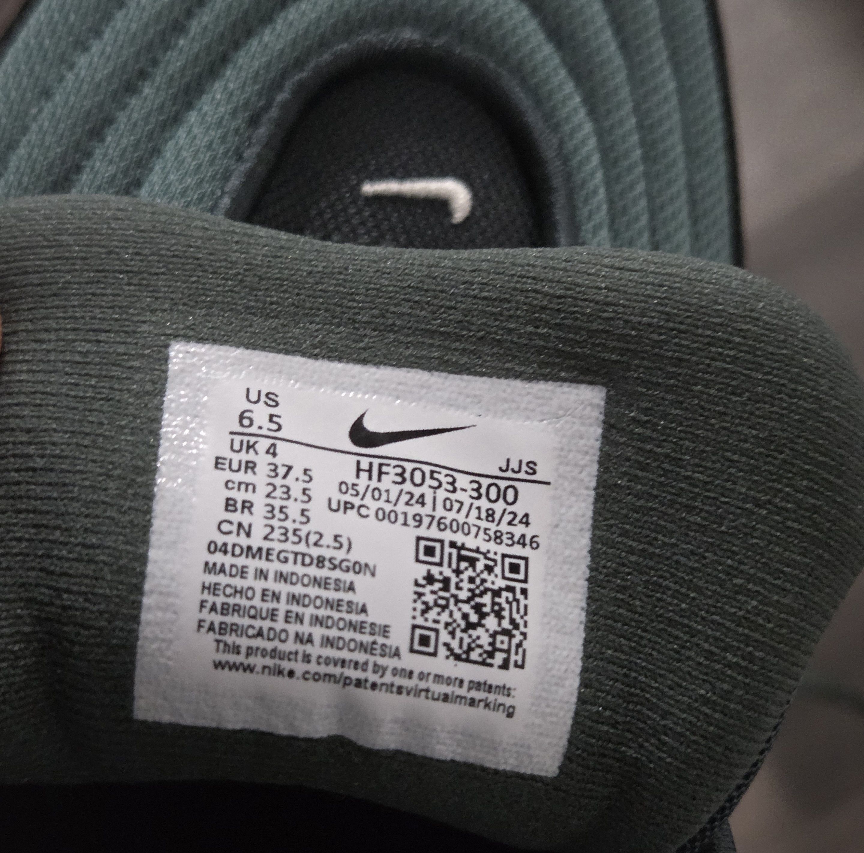 Nike Nike Air Max Women’s Vintage Green Bicoastal Soft-SZ 6.5 Size US 6.5 / IT 36.5 - 11 Thumbnail