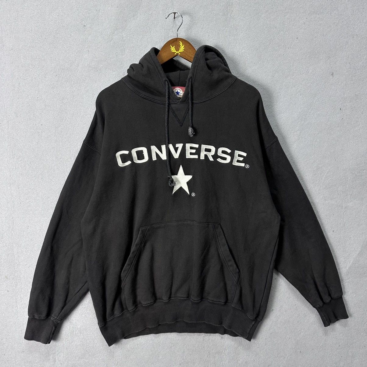 Converse Vintage Converse Hoodie Black Pullover Big Logo Streetwear Size US L / EU 52-54 / 3 - 1 Thumbnail