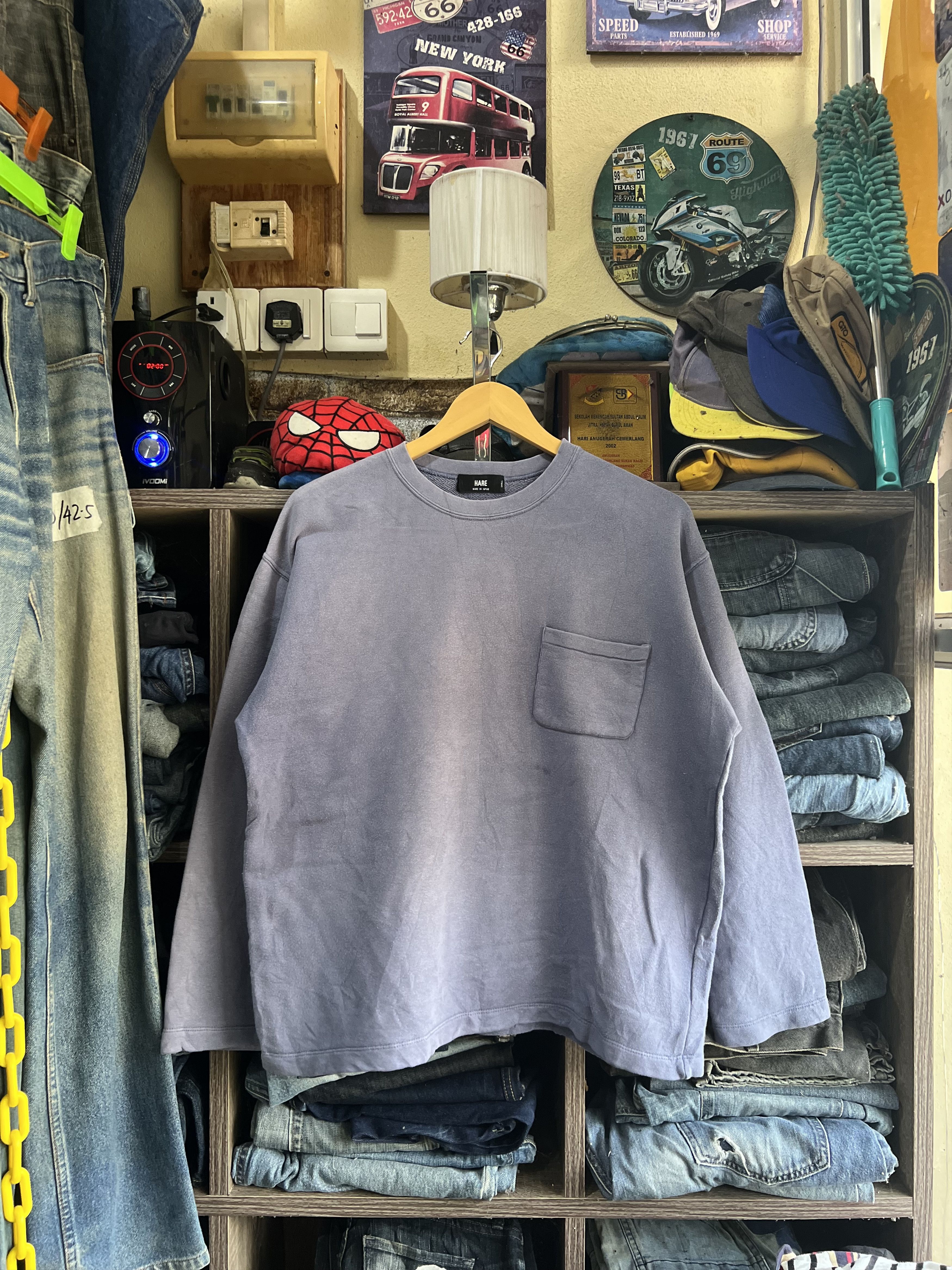 HARE 🔥Rare Sun Faded Hare Single Pocket Crewneck Sweatshirt Size US M / EU 48-50 / 2 - 13 Thumbnail