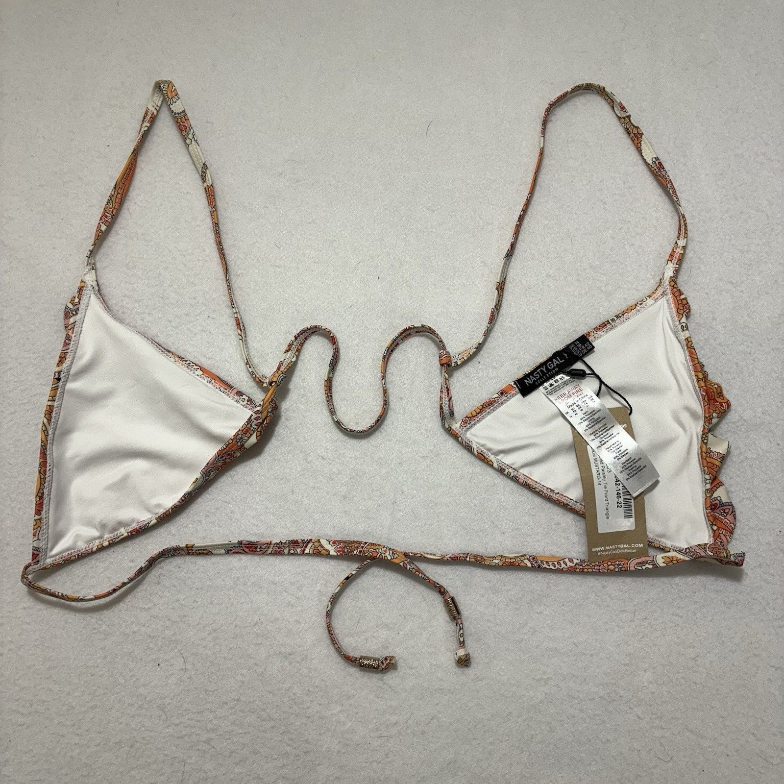 Nasty Gal Nasty Gal 10 Paisley Tie Front Bikini Top Swimwear Halter Size ONE SIZE - 8 Thumbnail