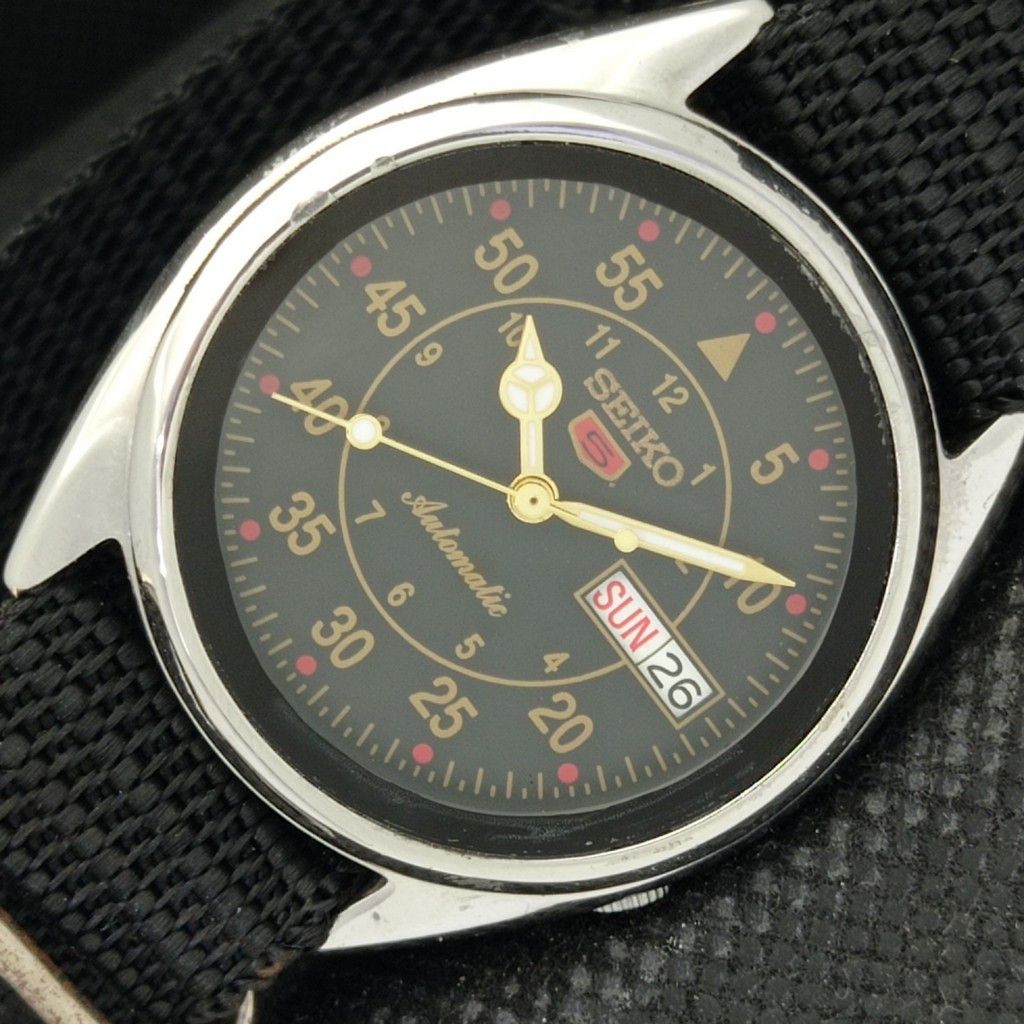 Seiko VINTAGE SEIKO 5 AUTOMATIC 7S26A JAPAN MENS WATCH a311632 1 Grailed