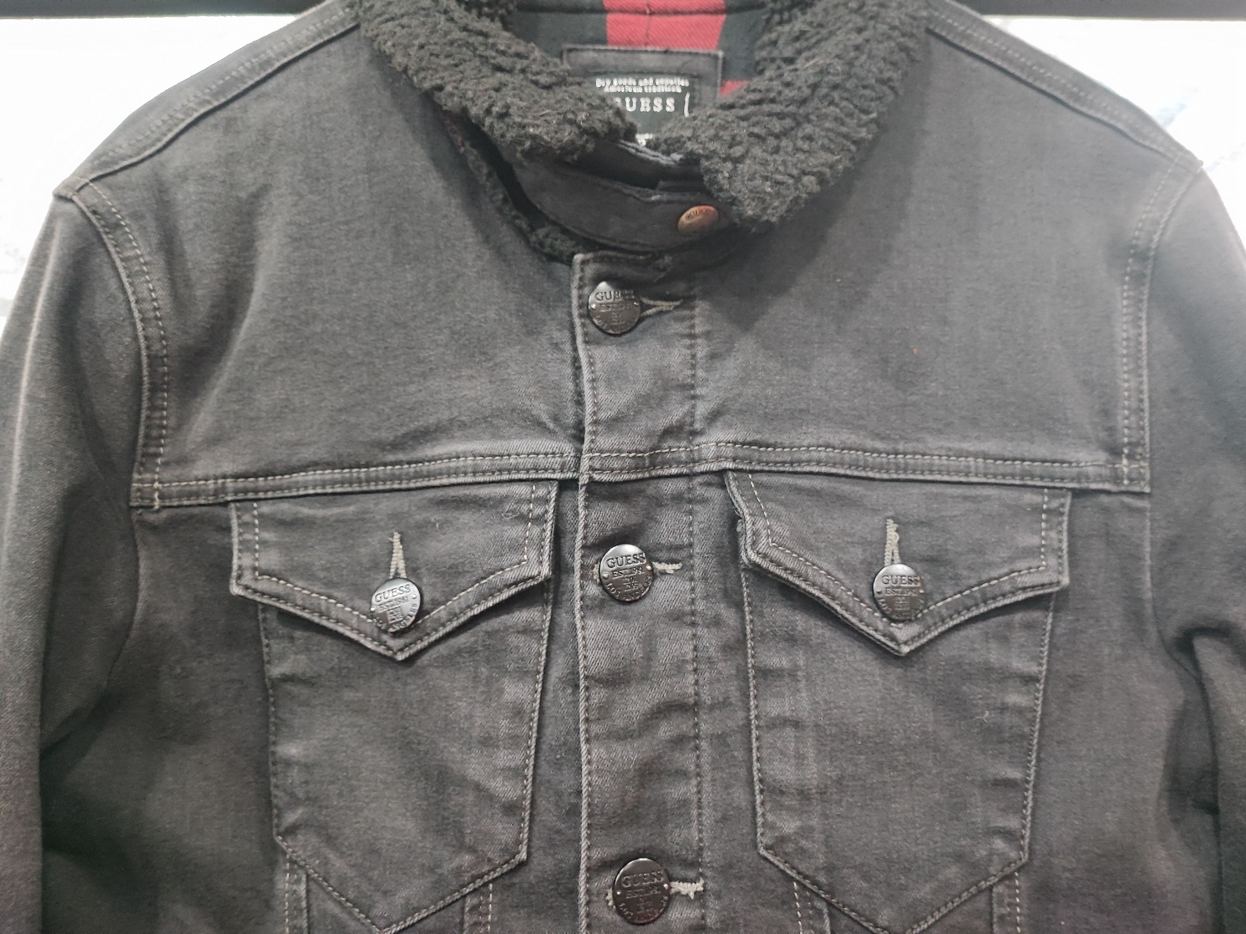 Guess Guess Faded Black Denim Trucker Jacket Size US L / EU 52-54 / 3 - 4 Thumbnail