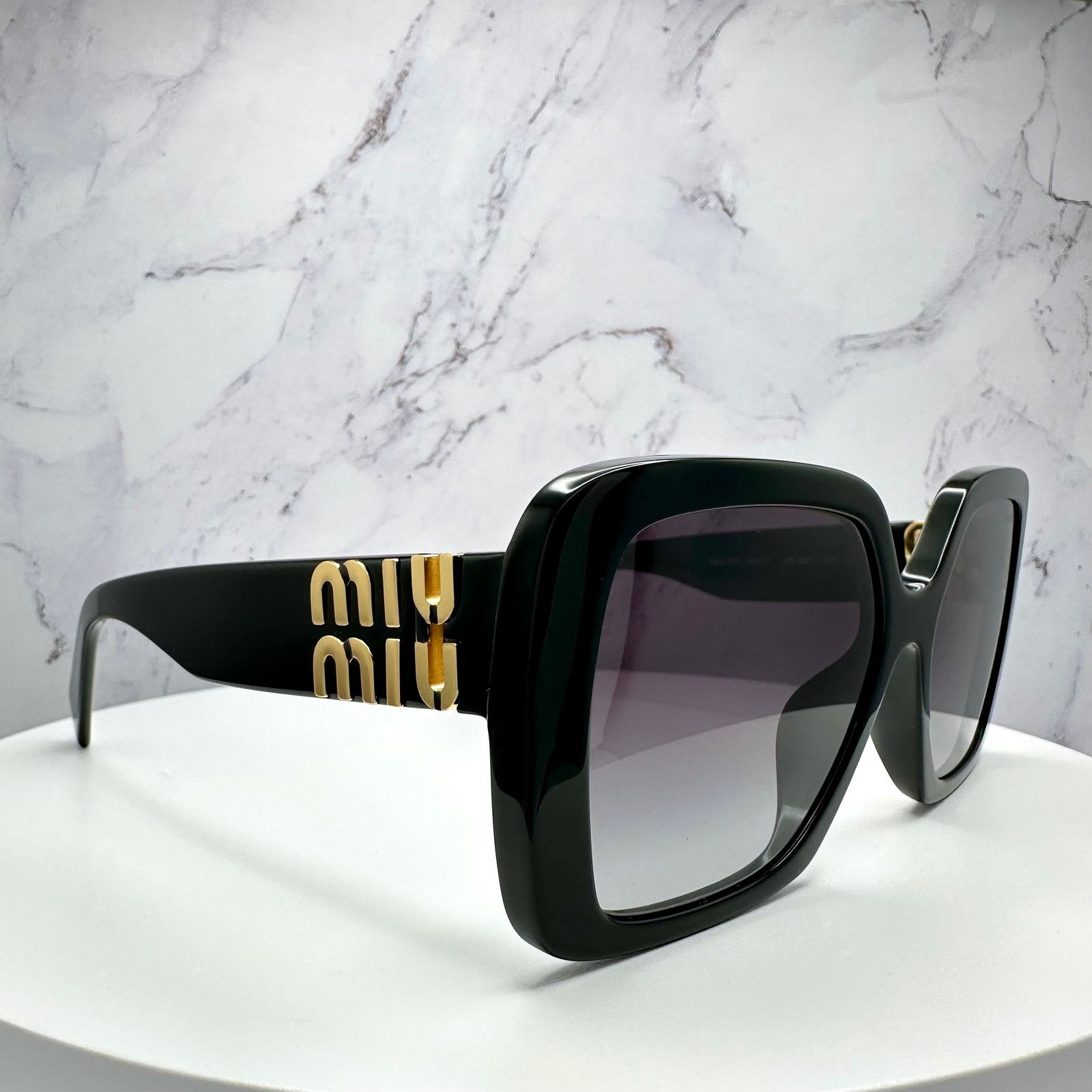 Miu Miu New MIU MIU Sunglasses Black Square Gold Full Rim 56 MIU MIU Size ONE SIZE - 9 Thumbnail
