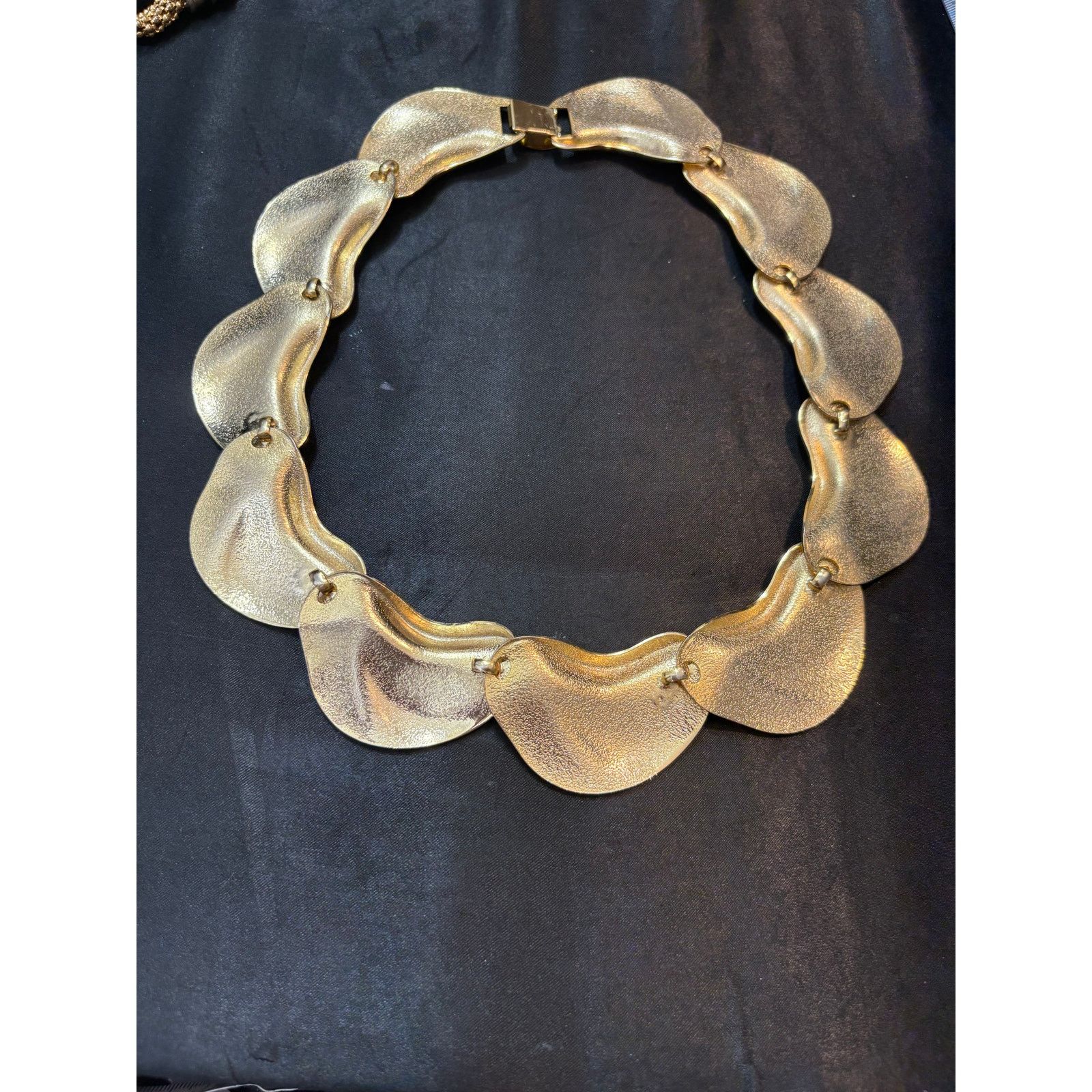 Other Vintage Runway Gold Tone Statement Necklace 152g 16.5” Size ONE SIZE - 11 Thumbnail