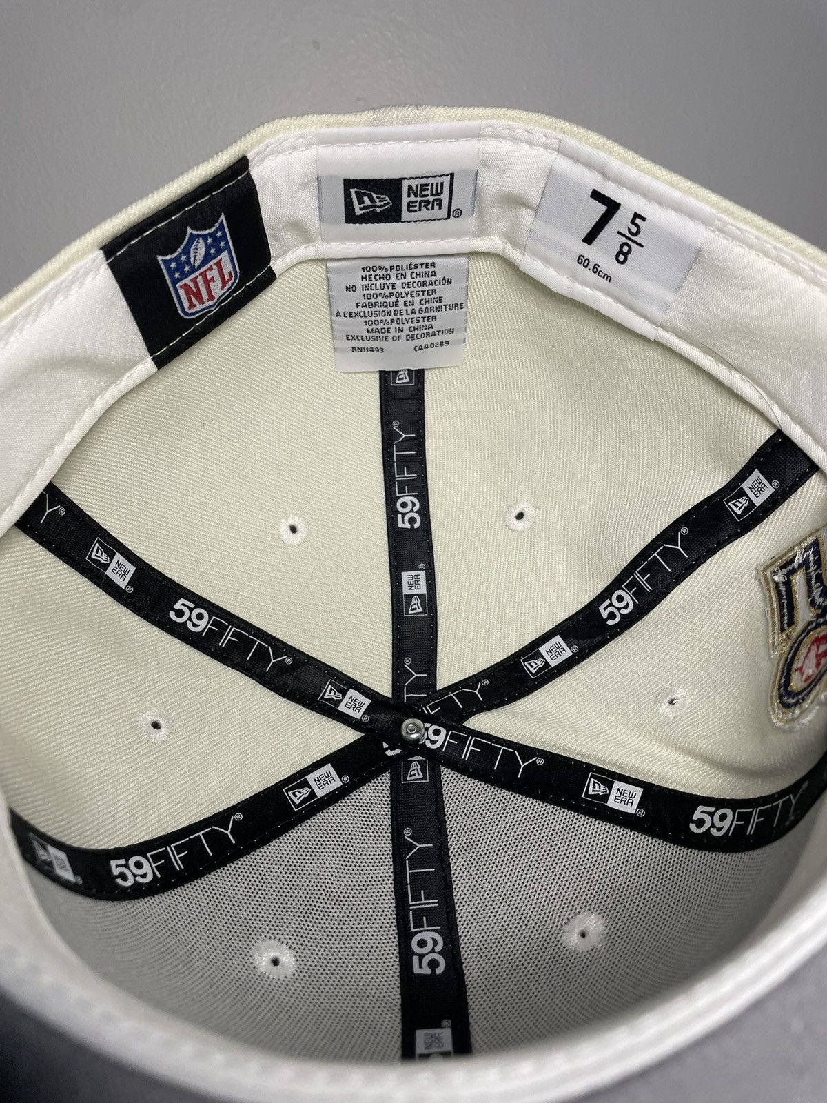 NFL × New Era Sz. 7 5/8 Brand New Buffalo Bills Fitted Hat Size ONE SIZE - 8 Thumbnail
