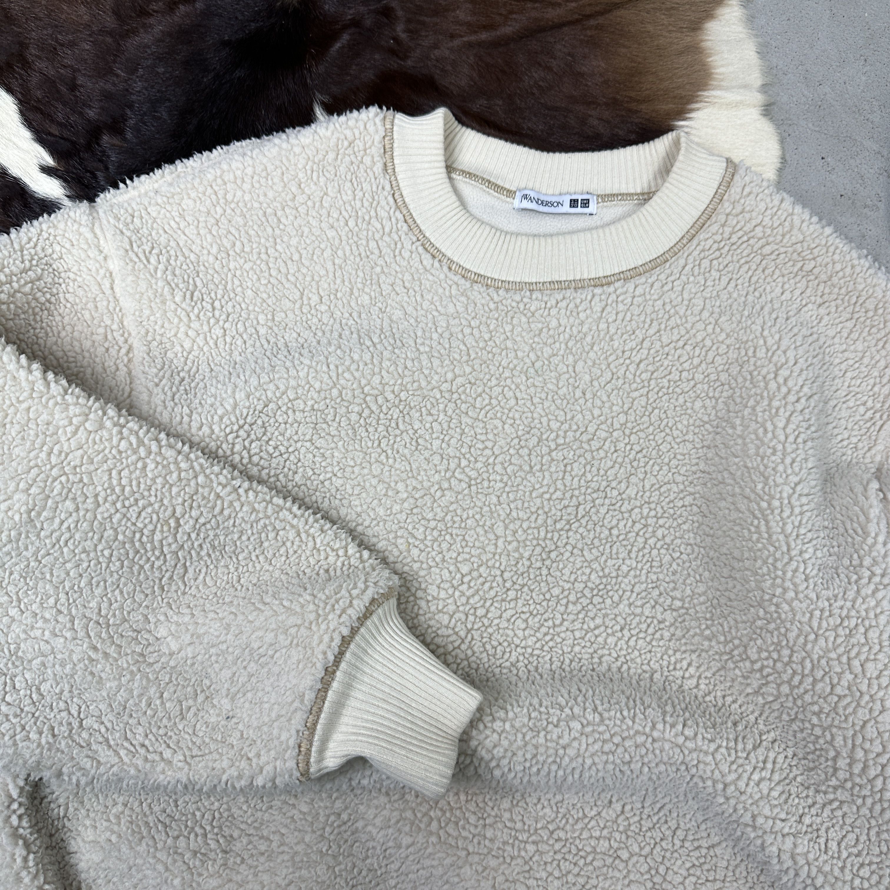 JW Anderson × Japanese Brand × Uniqlo J.W Anderson Uniqlo Japan Fleece pullover sweatshirt size L Size US L / EU 52-54 / 3 - 3 Thumbnail