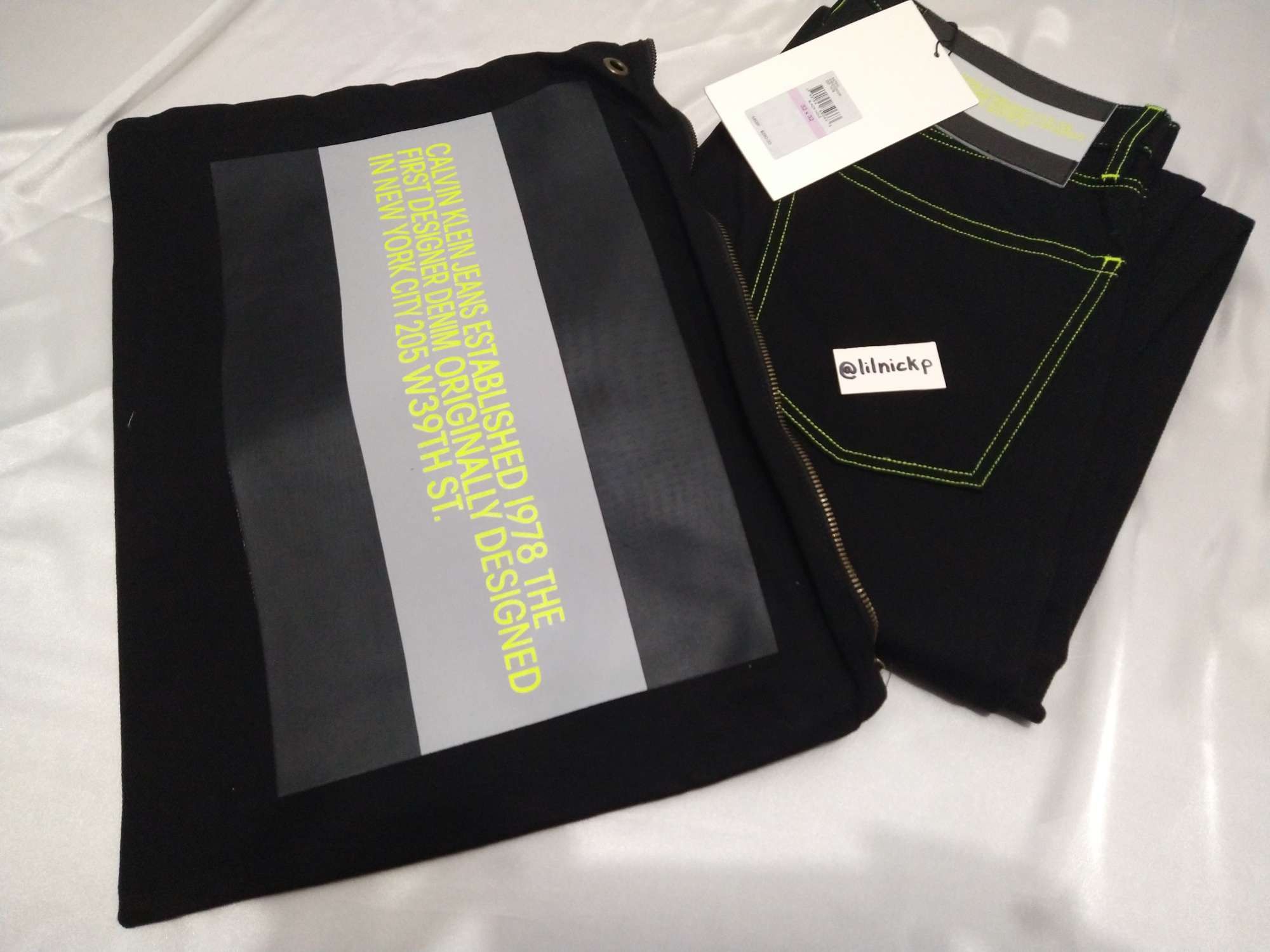 Calvin Klein 205W39NYC EST. 1978 Baggy Black Hole Jeans Size US 32 / EU 48 - 11 Thumbnail