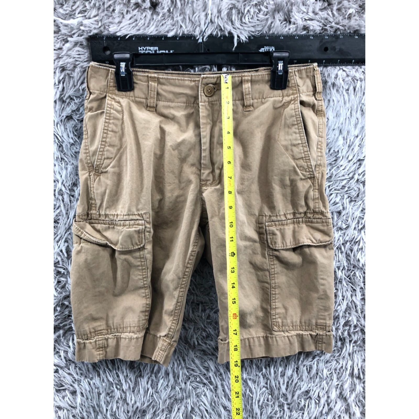 Gap Gap Cargo Shorts Mens Size 30 Mid Rise Medium Wash Beige Shorts Cargo Gap Mens 30 Beige Medium Wash Size US 30 / EU 46 - 3 Thumbnail