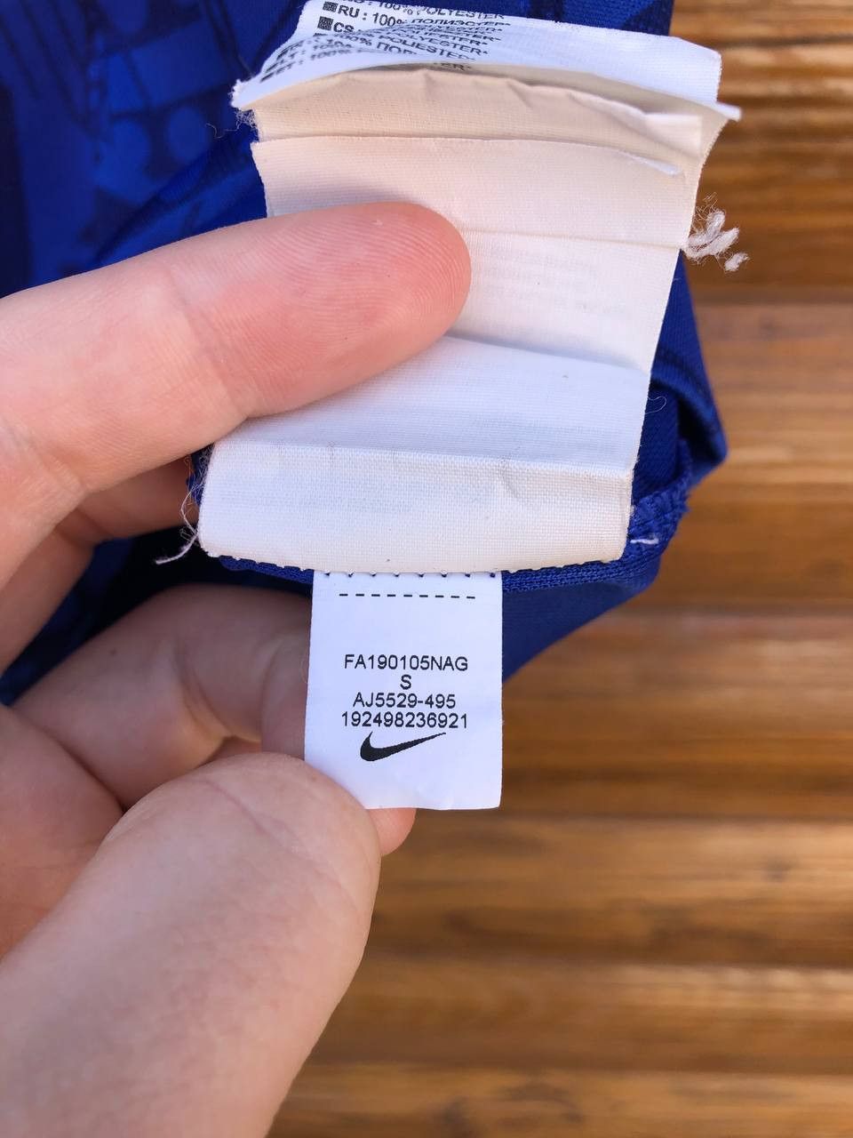 Nike CHELSEA 2019 2020 FOOTBALL SHIRT SOCCER JERSEY NIKE Size US S / EU 44-46 / 1 - 8 Thumbnail