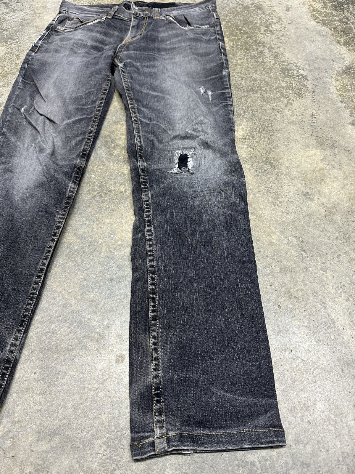 Ed Hardy × Japanese Brand Red Pepper distressed Denim Rare Design Size US 31 - 4 Thumbnail