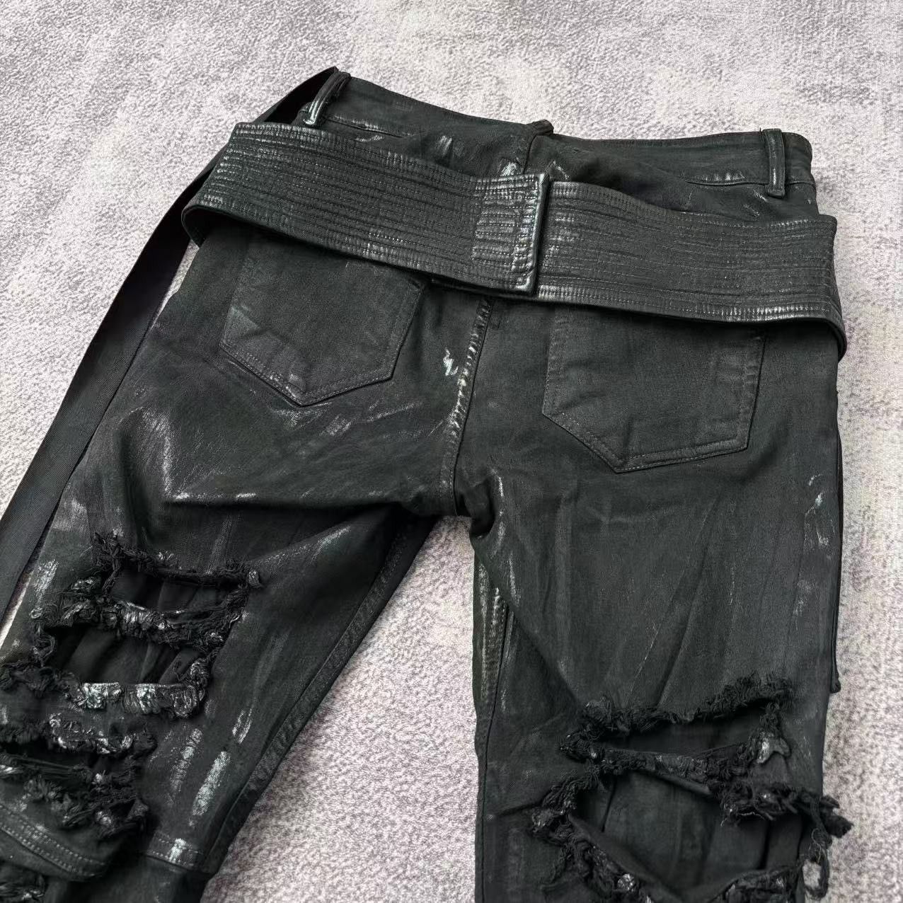Rick Owens Drkshdw Rick Owens DRKSHDW Waxed Easy Creatch Distressed Denim Pants Size US 29 - 5 Thumbnail