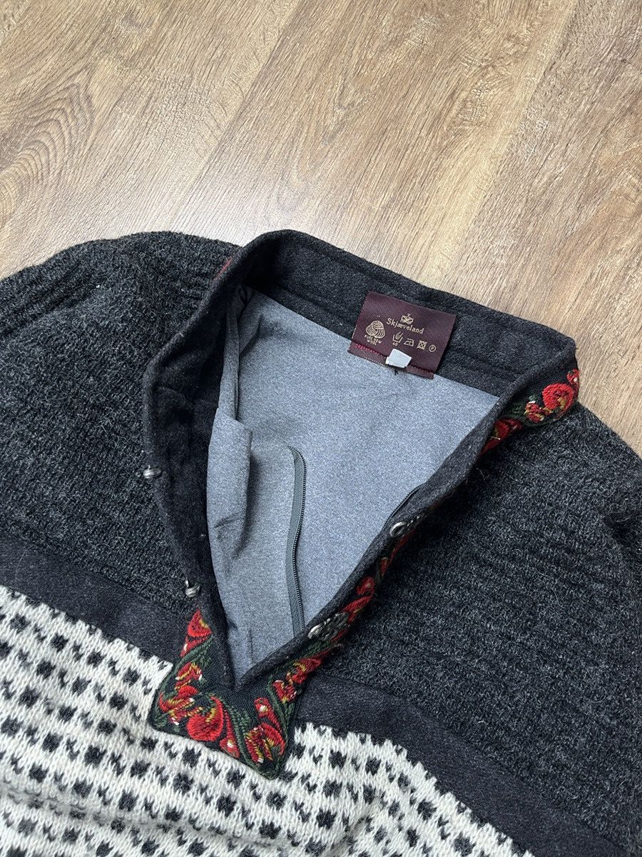 Vintage ➕ vintage made in Norway heavy knit dale of Norway style Size US XL / EU 56 / 4 - 3 Thumbnail
