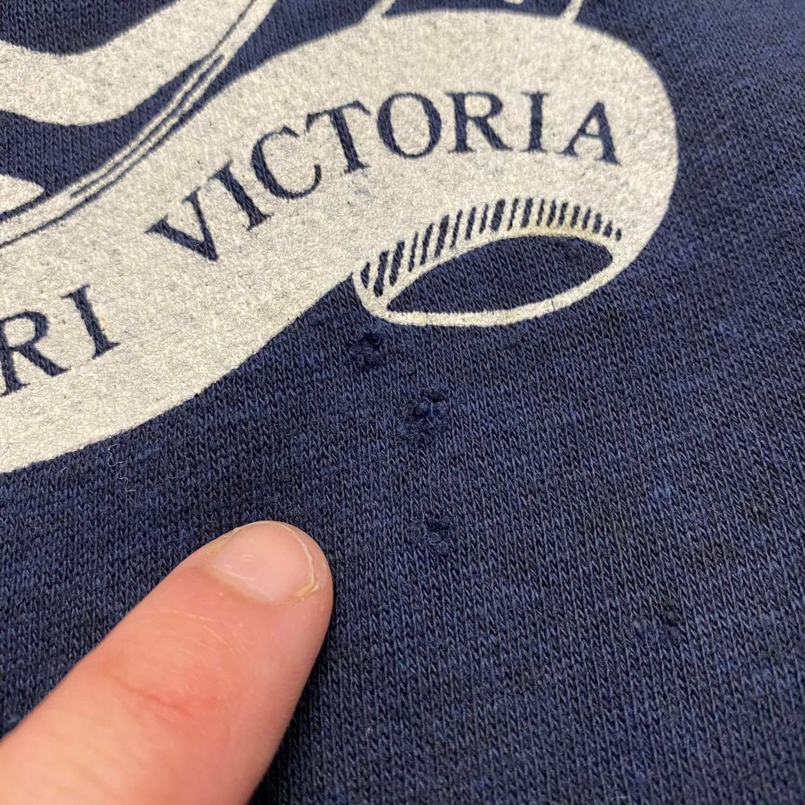 Vintage Crazy Vintage 70s Hanes Navy War College Crewneck Sweatshirt Size US M / EU 48-50 / 2 - 6 Thumbnail