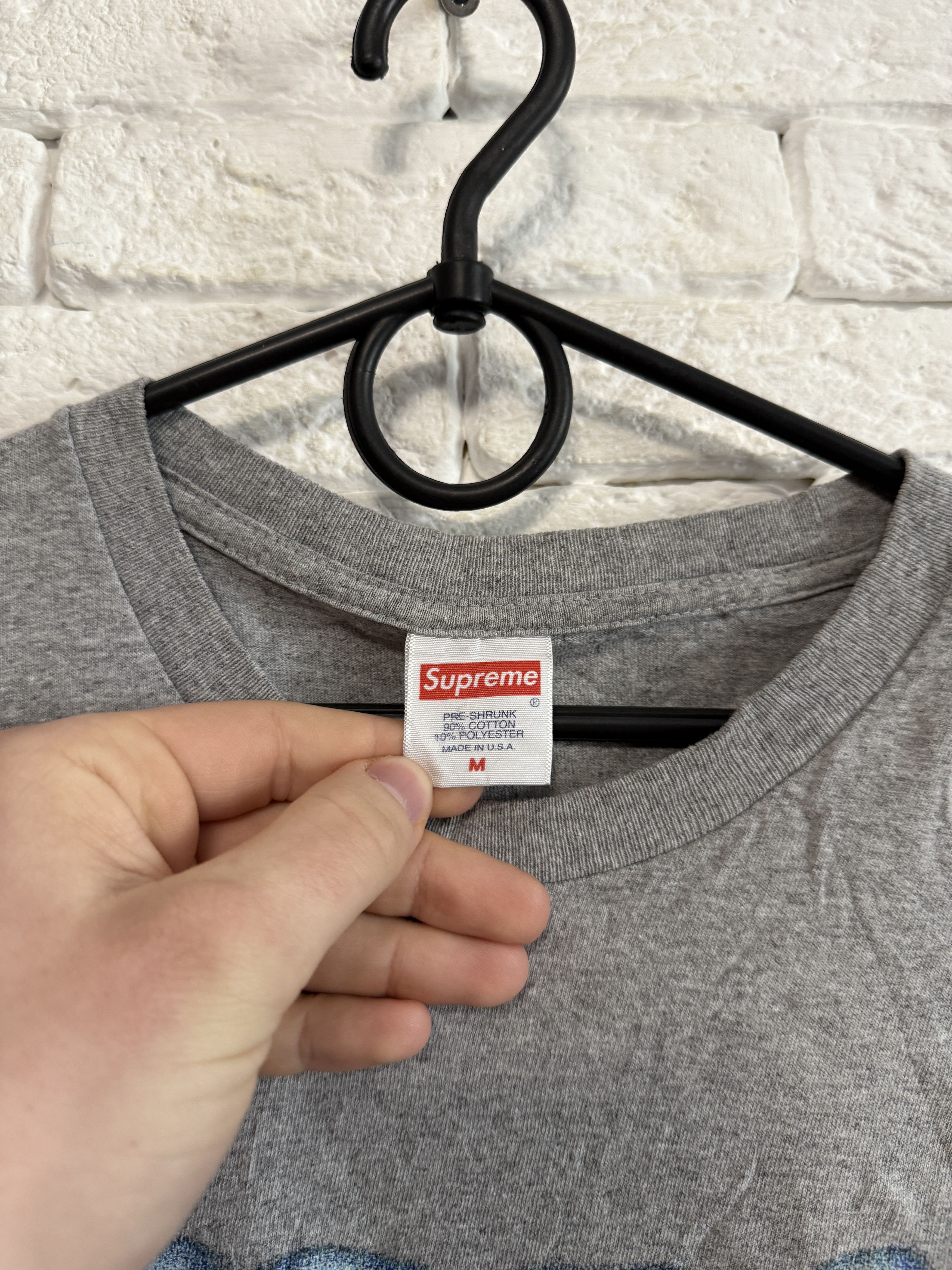 Supreme Vintage Supreme USA Huge Logo Tshirt Sz M Size US M / EU 48-50 / 2 - 3 Thumbnail
