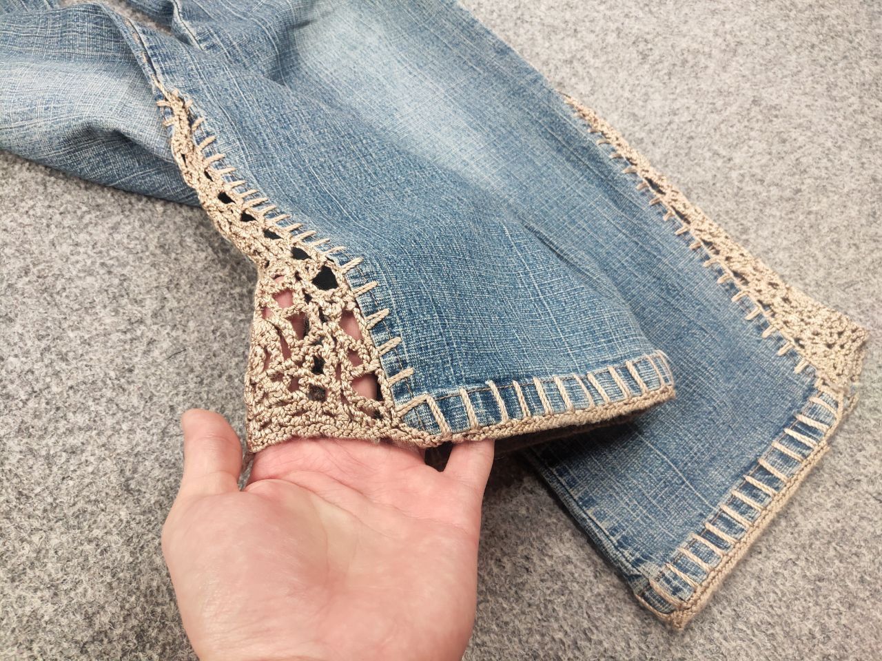 If Six Was Nine Yendi Paris Vintage Y2K Style Flared Denim Low Rise Jeans Size 42" / US 20 - 9 Thumbnail