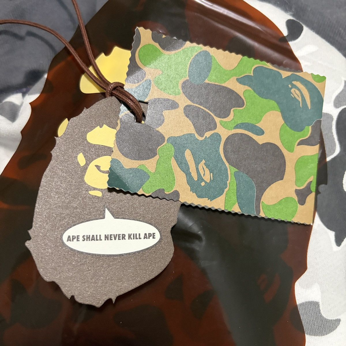 Bape BAPE ABC Camo Shark Pullover Hoodie Medium Charcoal Men’s Size US M / EU 48-50 / 2 - 16 Thumbnail