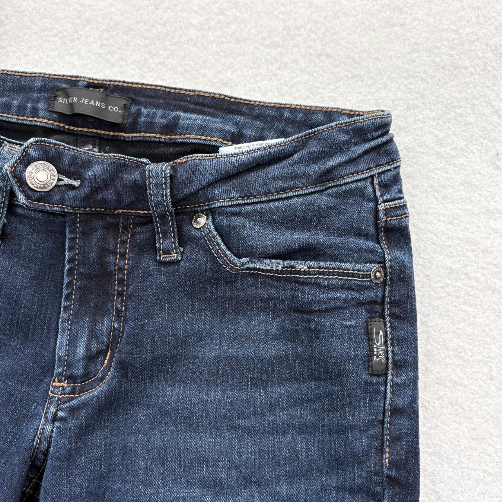 Silver Jeans Co. Silver Jeans Tuesday Slim Boot Womens 27x31 Blue Dark Wash Bootcut Stretch Y2K Jeans Size 27" / US 4 / IT 40 - 3 Thumbnail