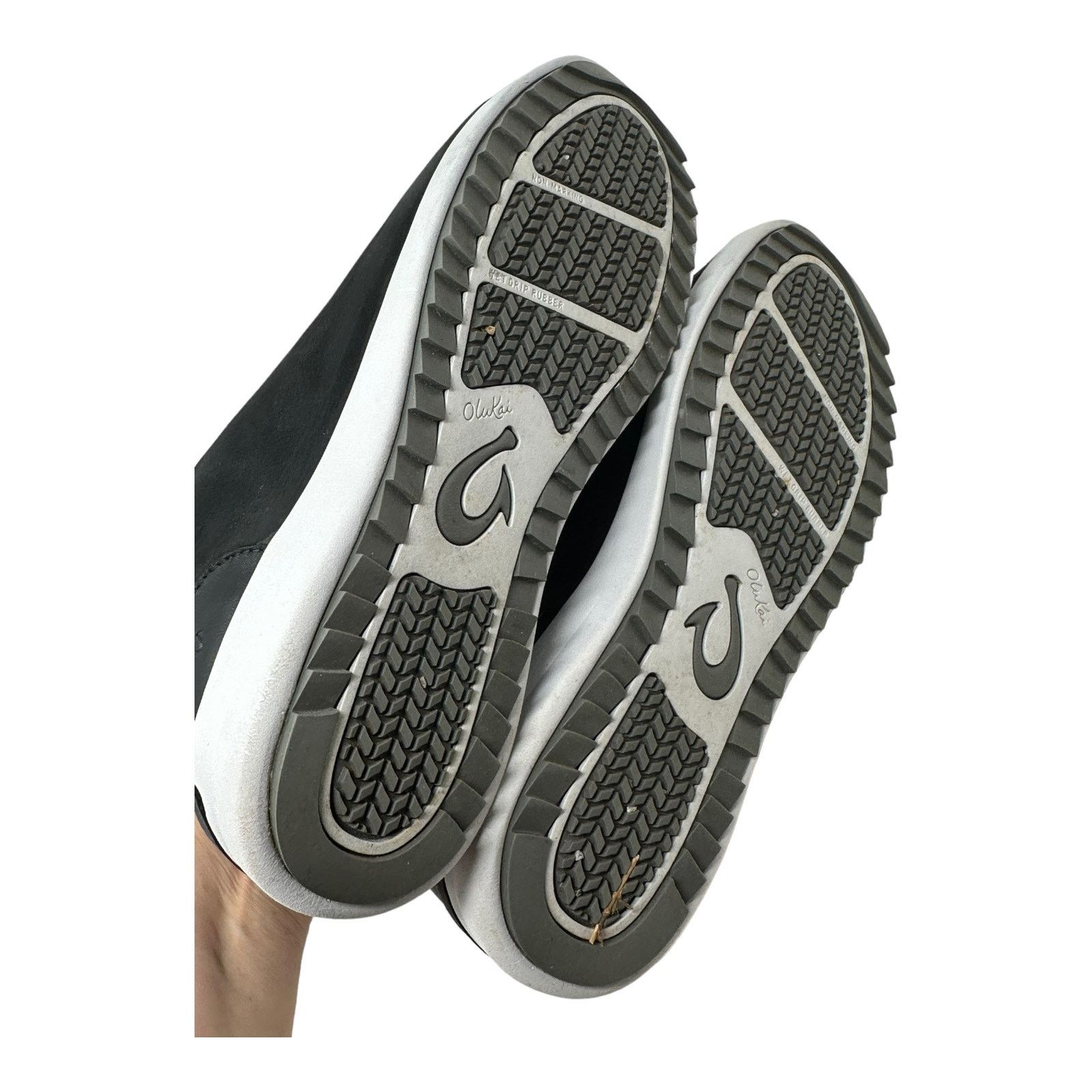 Olukai Olukai Malua Hulu Black Leather Slip-On Sneaker size 7.5 Size US 7.5 / IT 37.5 - 2 Thumbnail